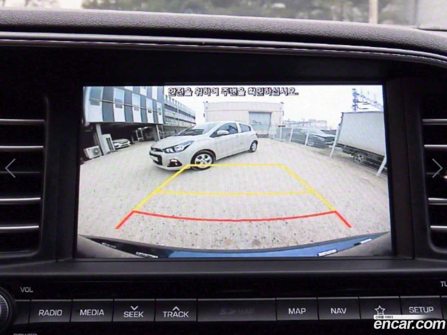 AVANTE Hyundai 2018.10-OPTION-019