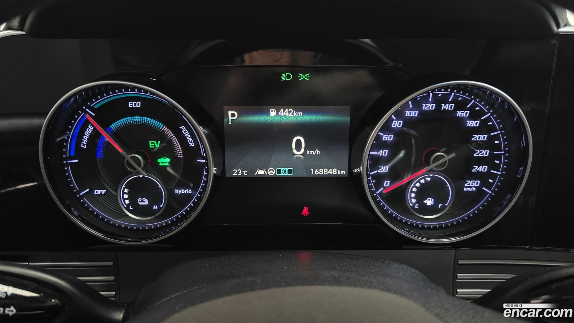 Main__Slider__Photo:Grandeur Hyundai 2020.6-7