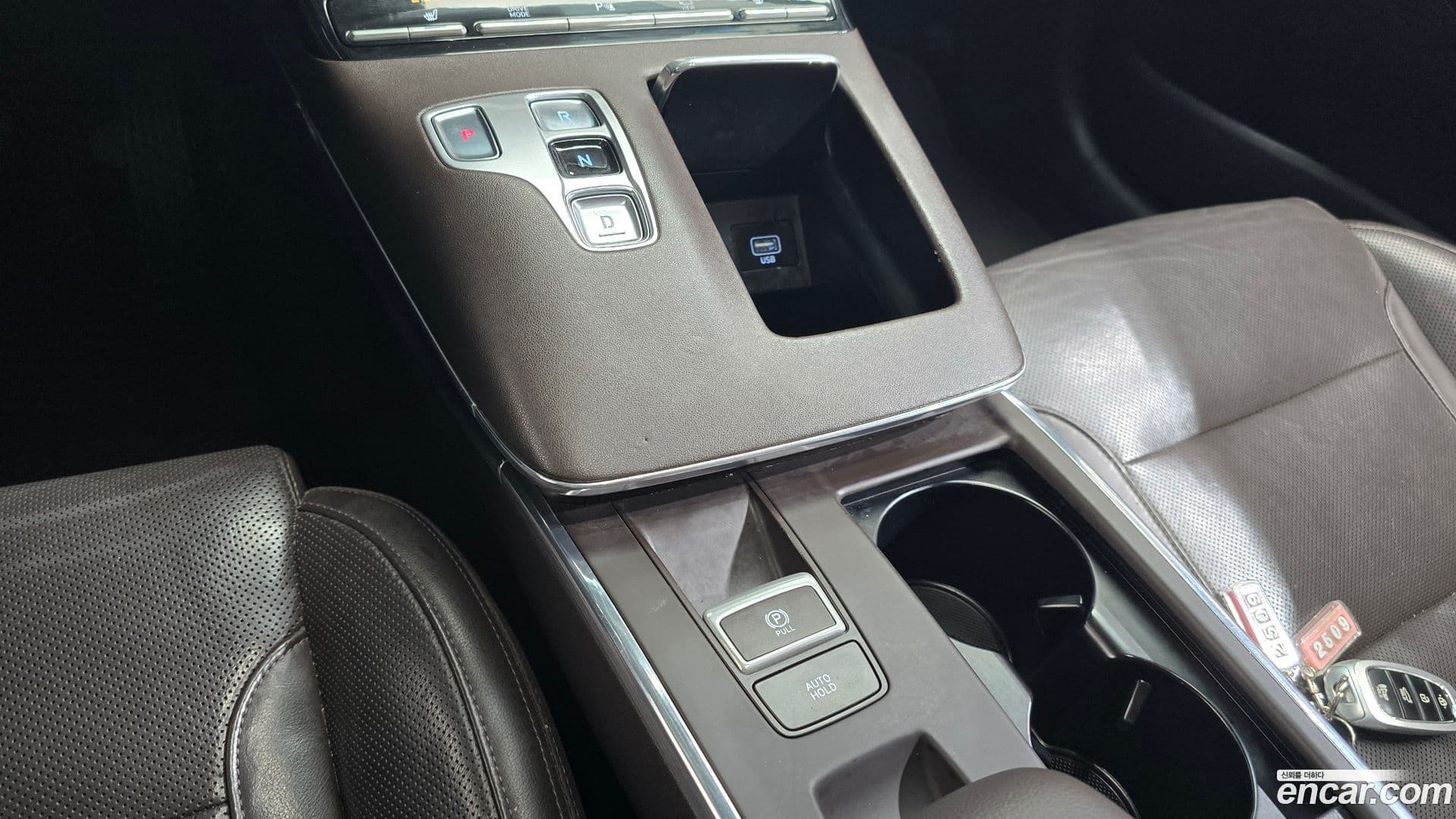 Main__Slider__Photo:Grandeur Hyundai 2020.6-8