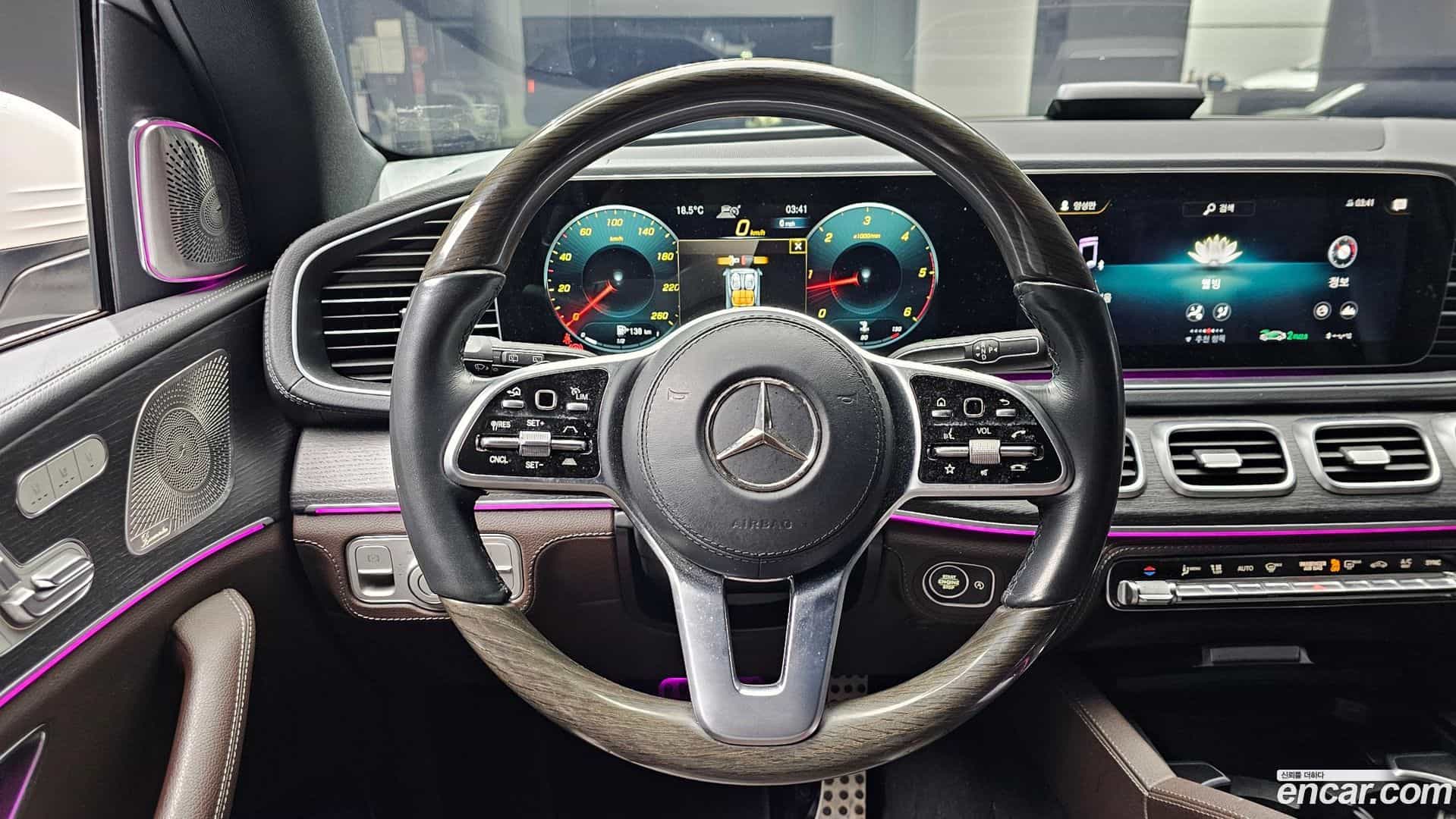 GLS-Class Mercedes-Benz 2022.6-OPTION-016