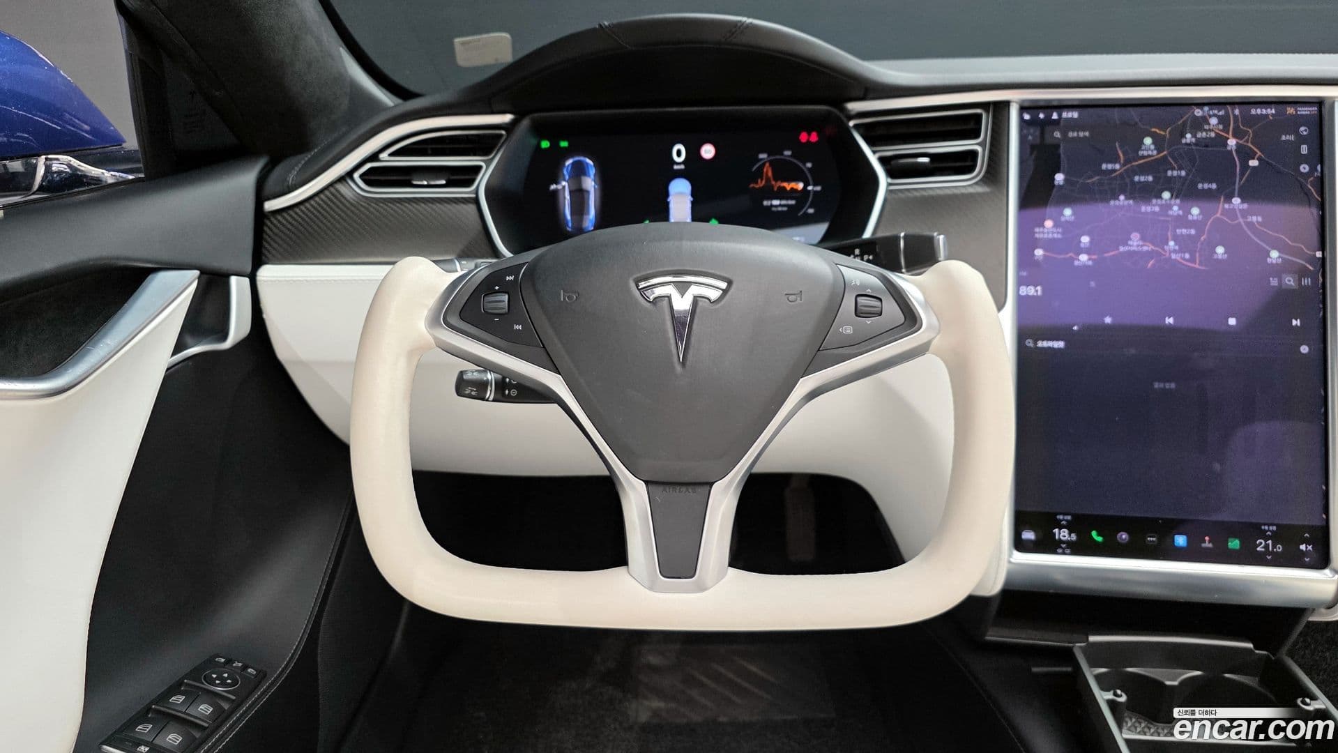 Main__Slider__Photo:Model S Tesla 2017.11-12