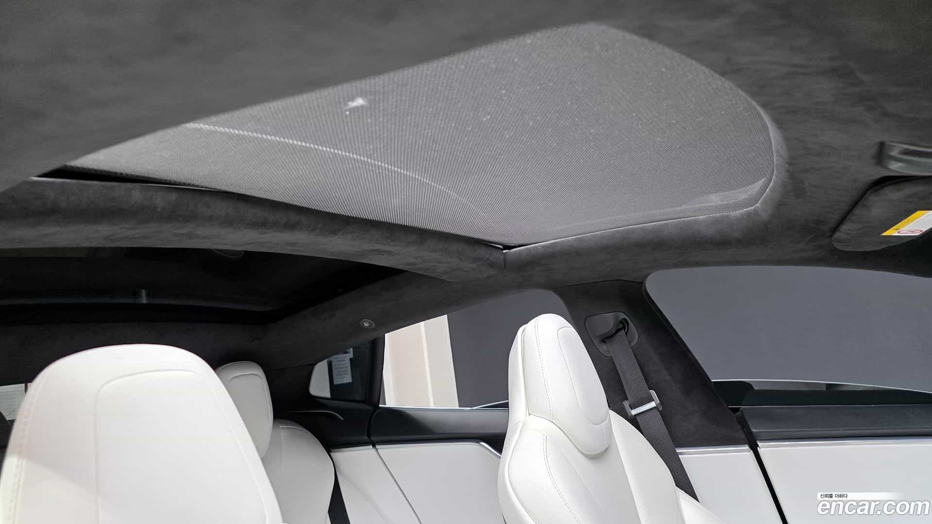 Model S Tesla 2017.11-OPTION-022