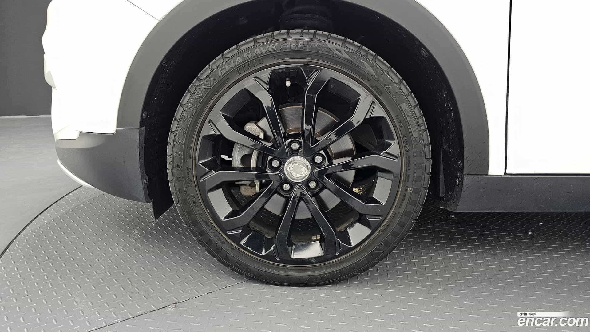 TIBOLI KG Mobility 2016.10-OUTER-005