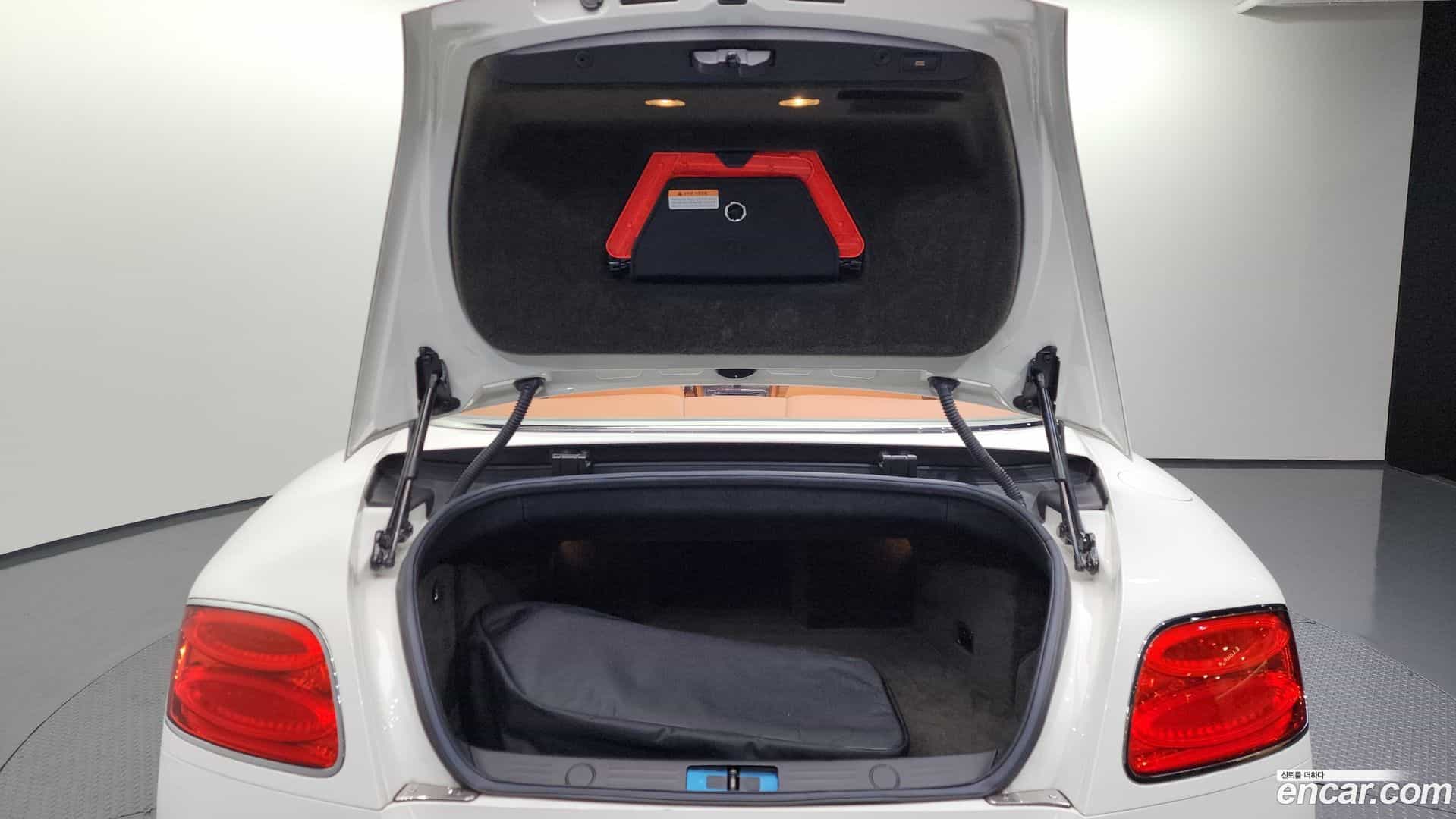 Continental Bentley 2014.2-OPTION-024