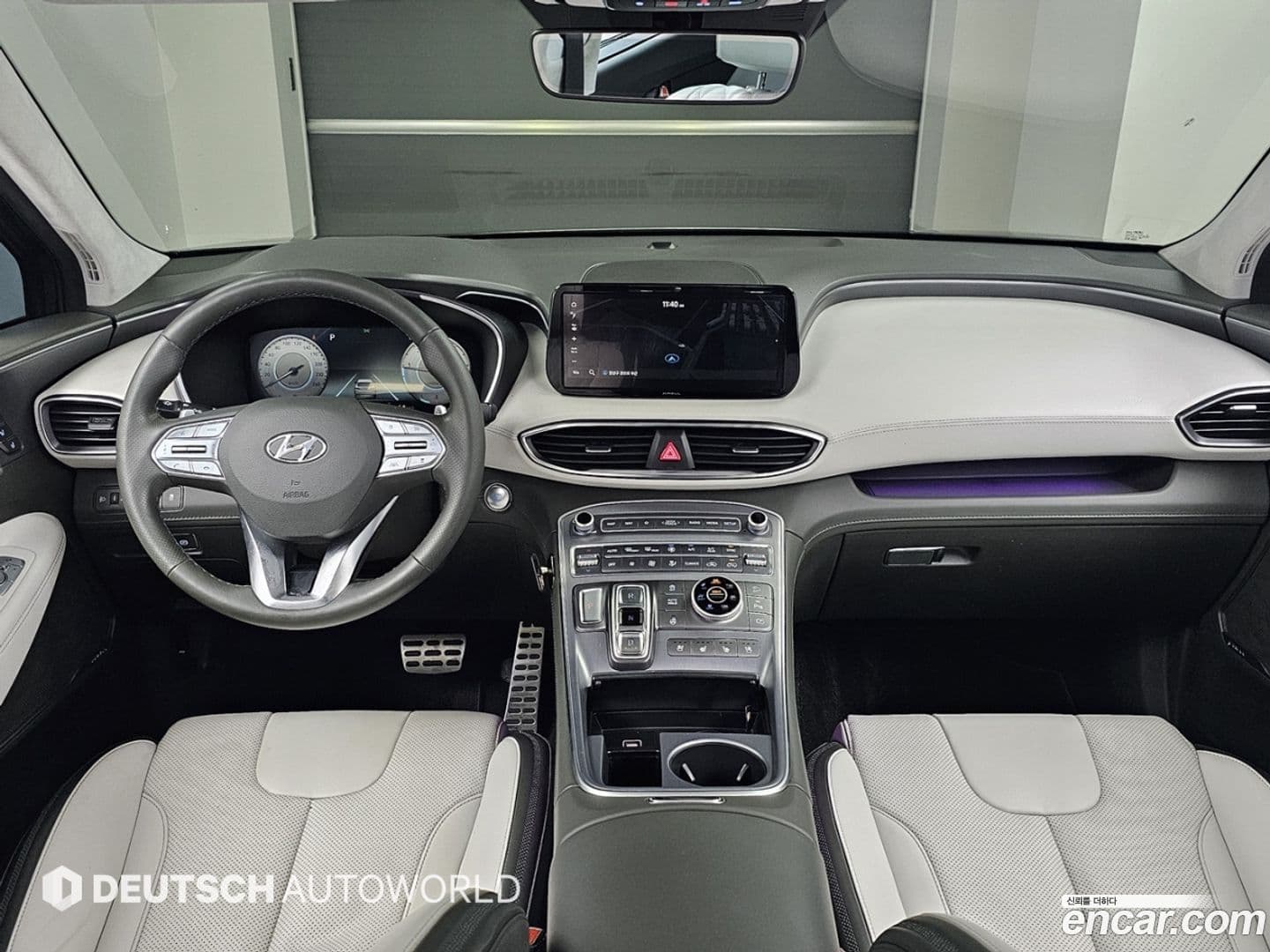 Main__Slider__Photo:Santafe Hyundai 2020.5-5