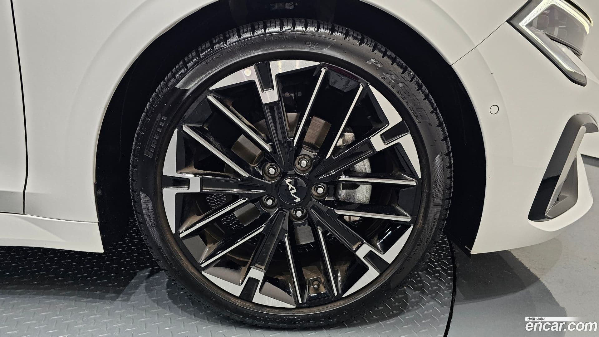 Main__Slider__Photo:K5 Kia 2024.4-4