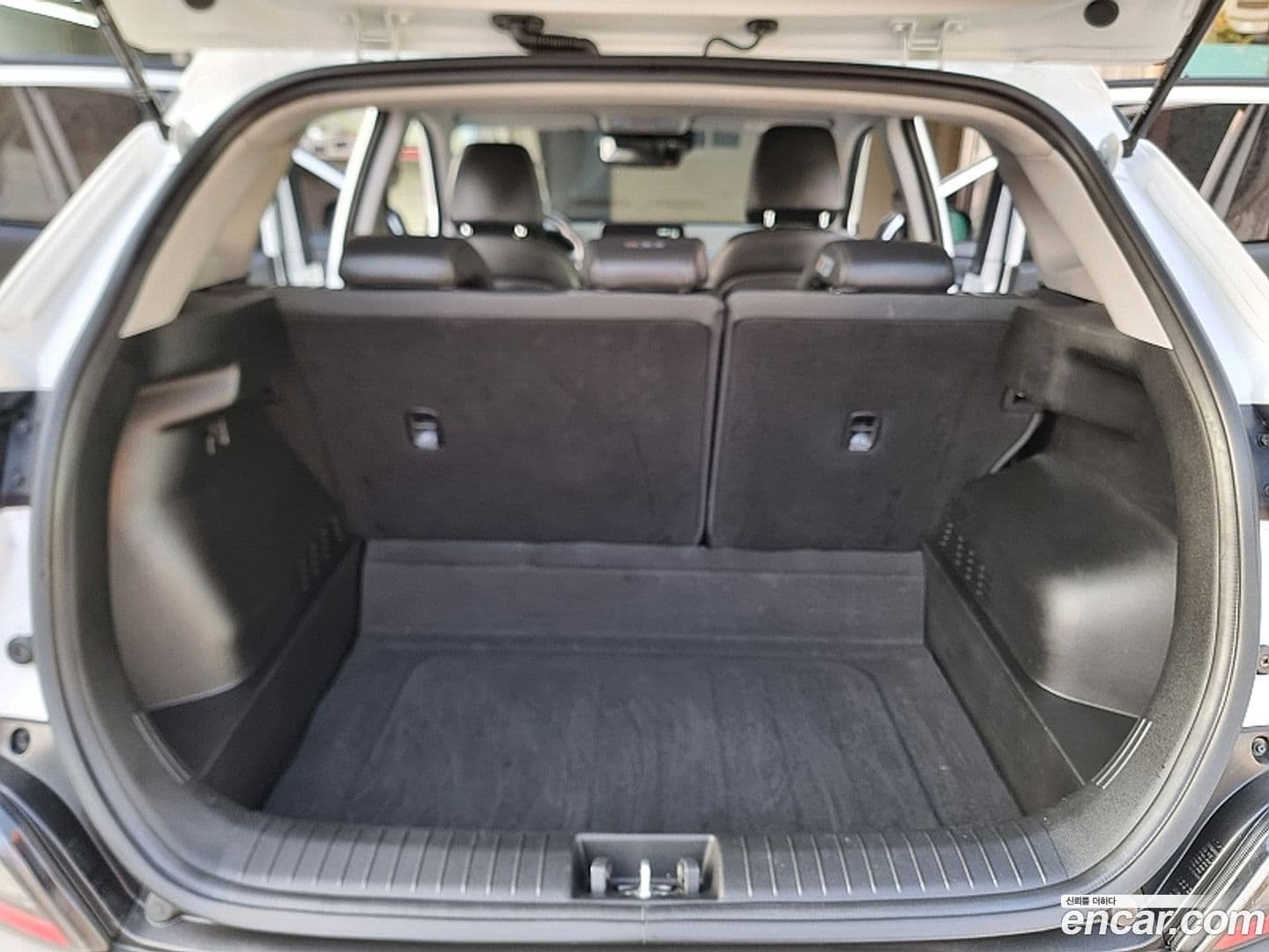 Main__Slider__Photo:Kona Hyundai 2022.2-14