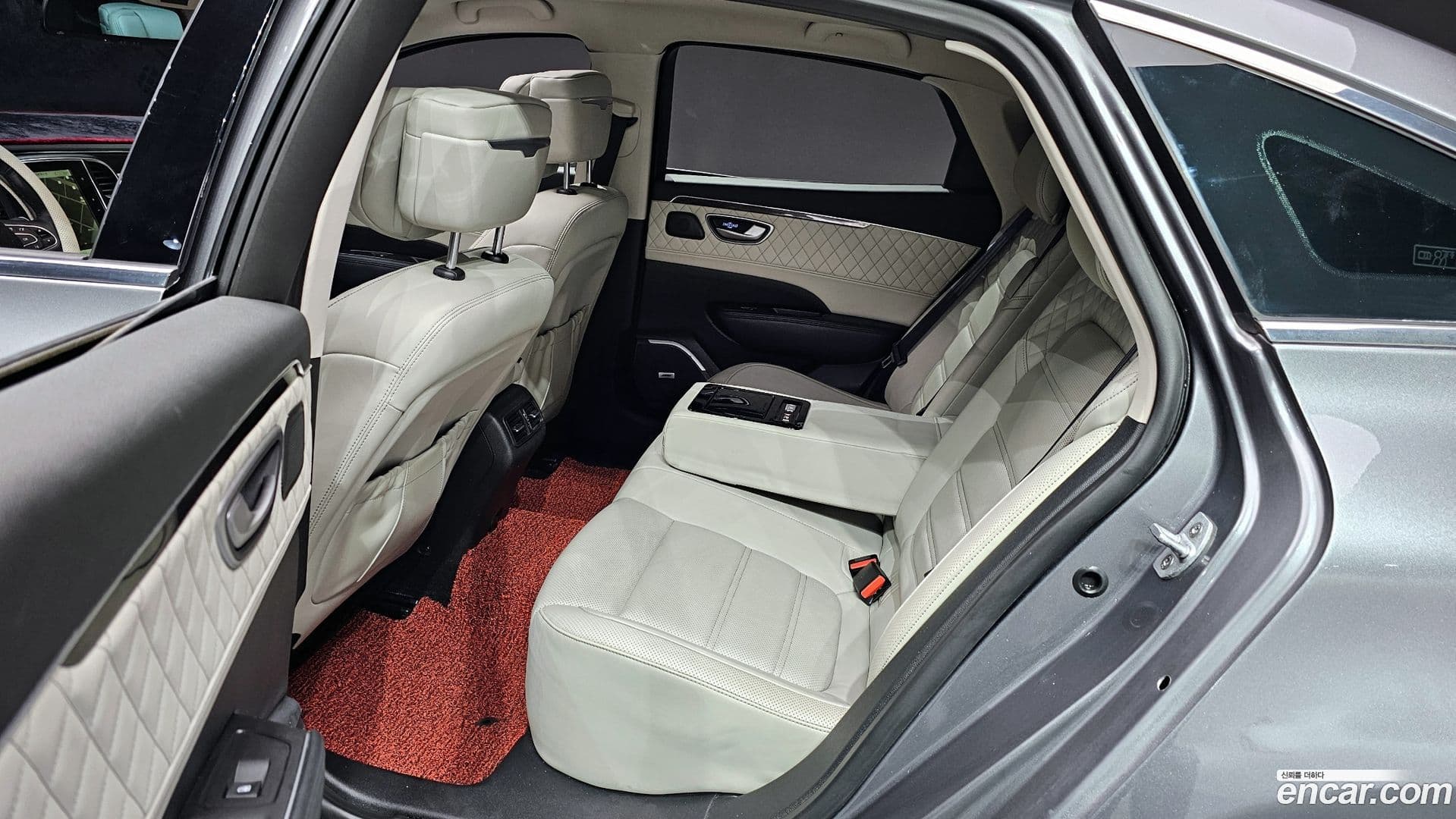 Main__Slider__Photo:SM6 Renault Korea 2016.1-11