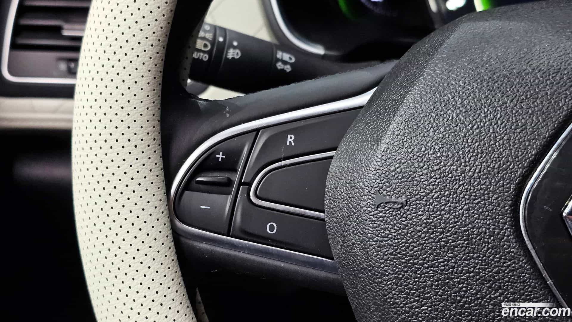 SM6 Renault Korea 2016.1-OPTION-018