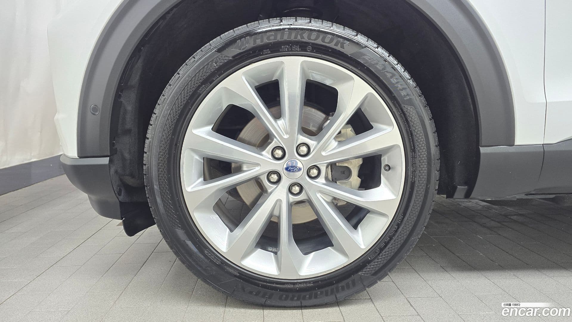 Main__Slider__Photo:Explorer Ford 2021.11-4