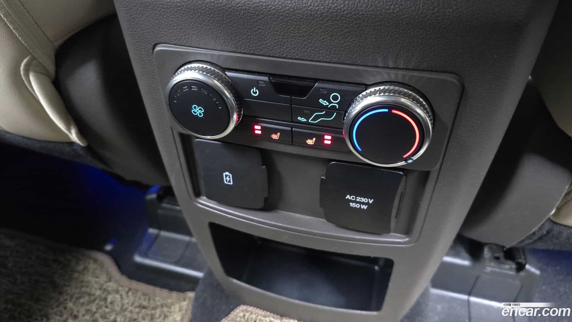 Explorer Ford 2021.11-OPTION-023