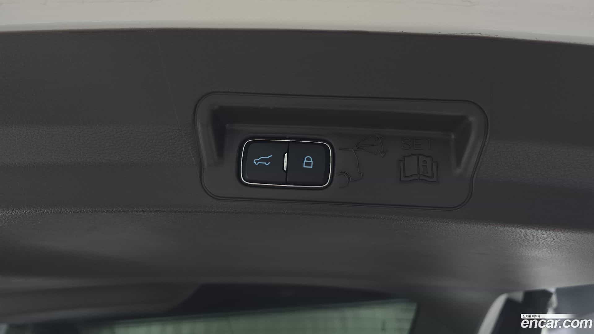 Explorer Ford 2021.11-OPTION-024