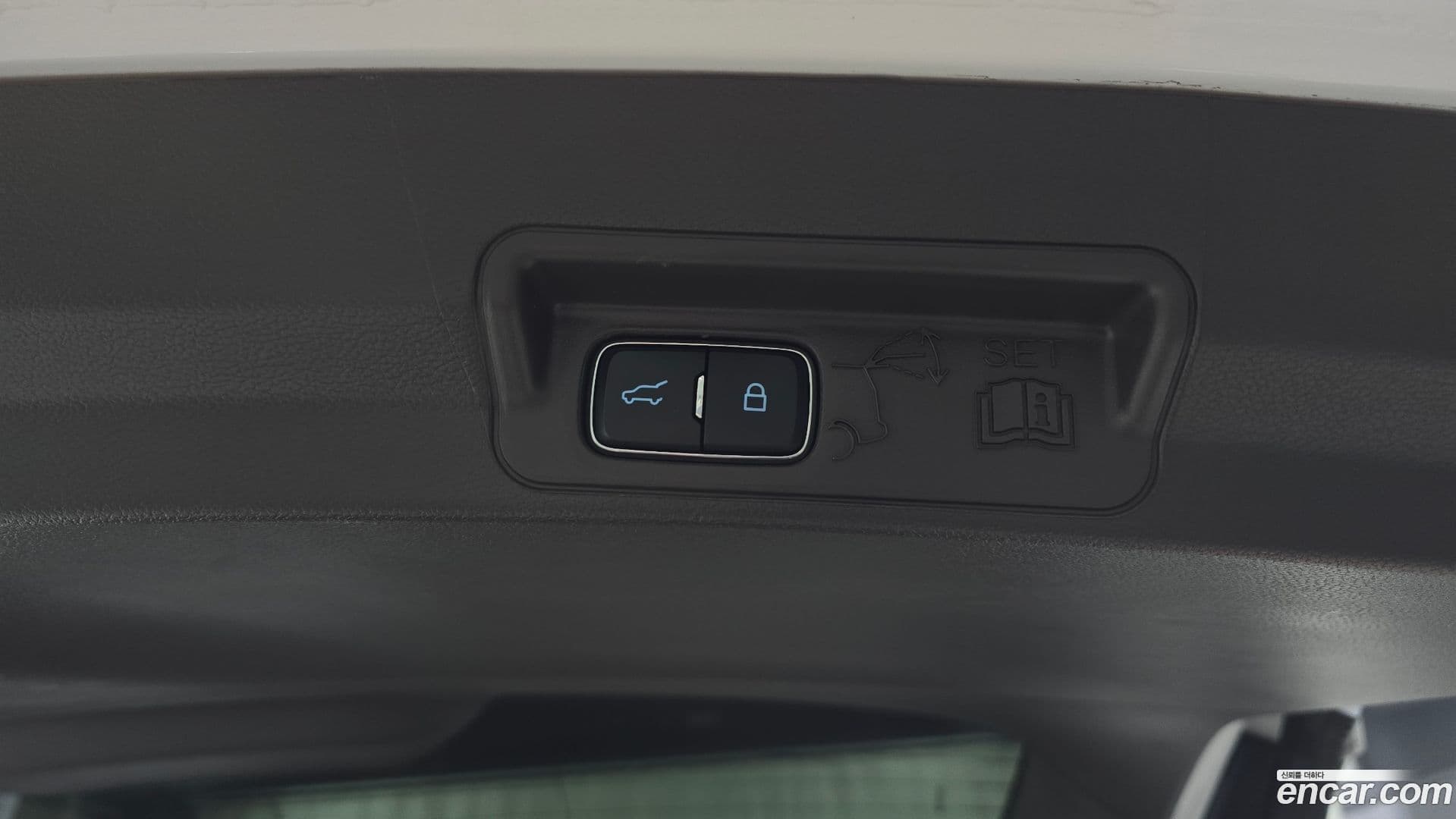 Main__Slider__Photo:Explorer Ford 2021.11-19