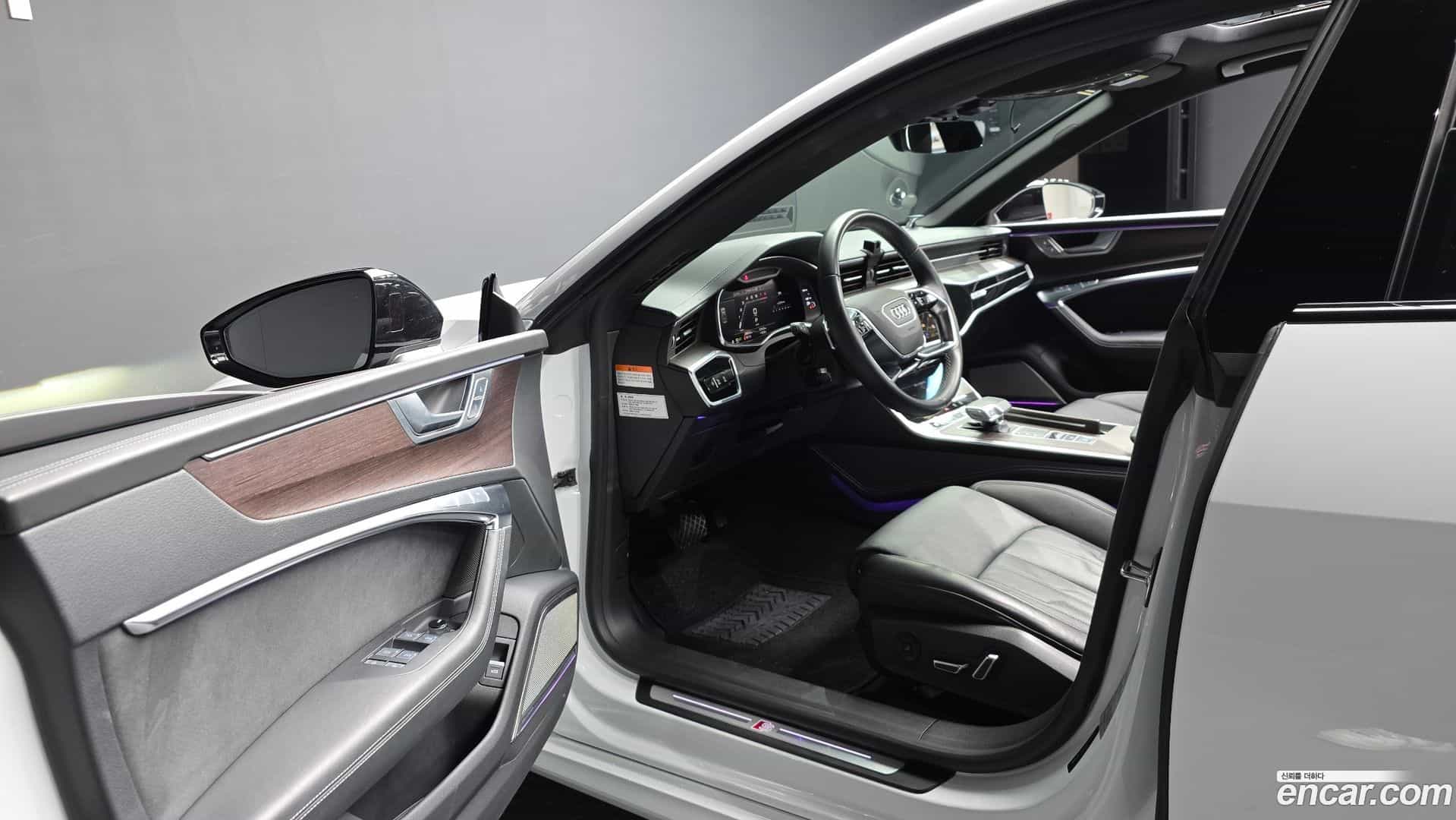 A7 Audi 2022.5-INNER-010