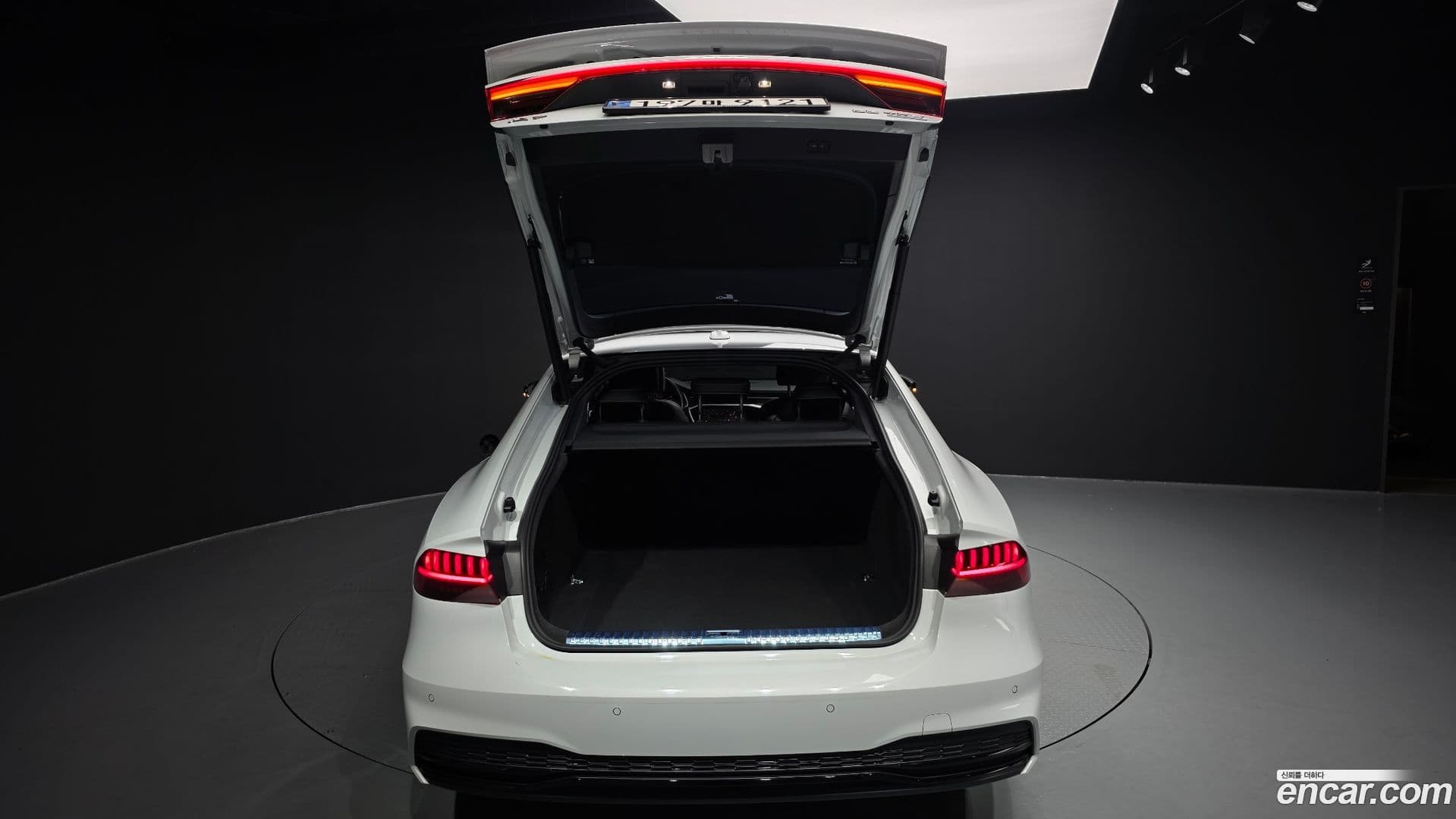 Main__Slider__Photo:A7 Audi 2022.5-19