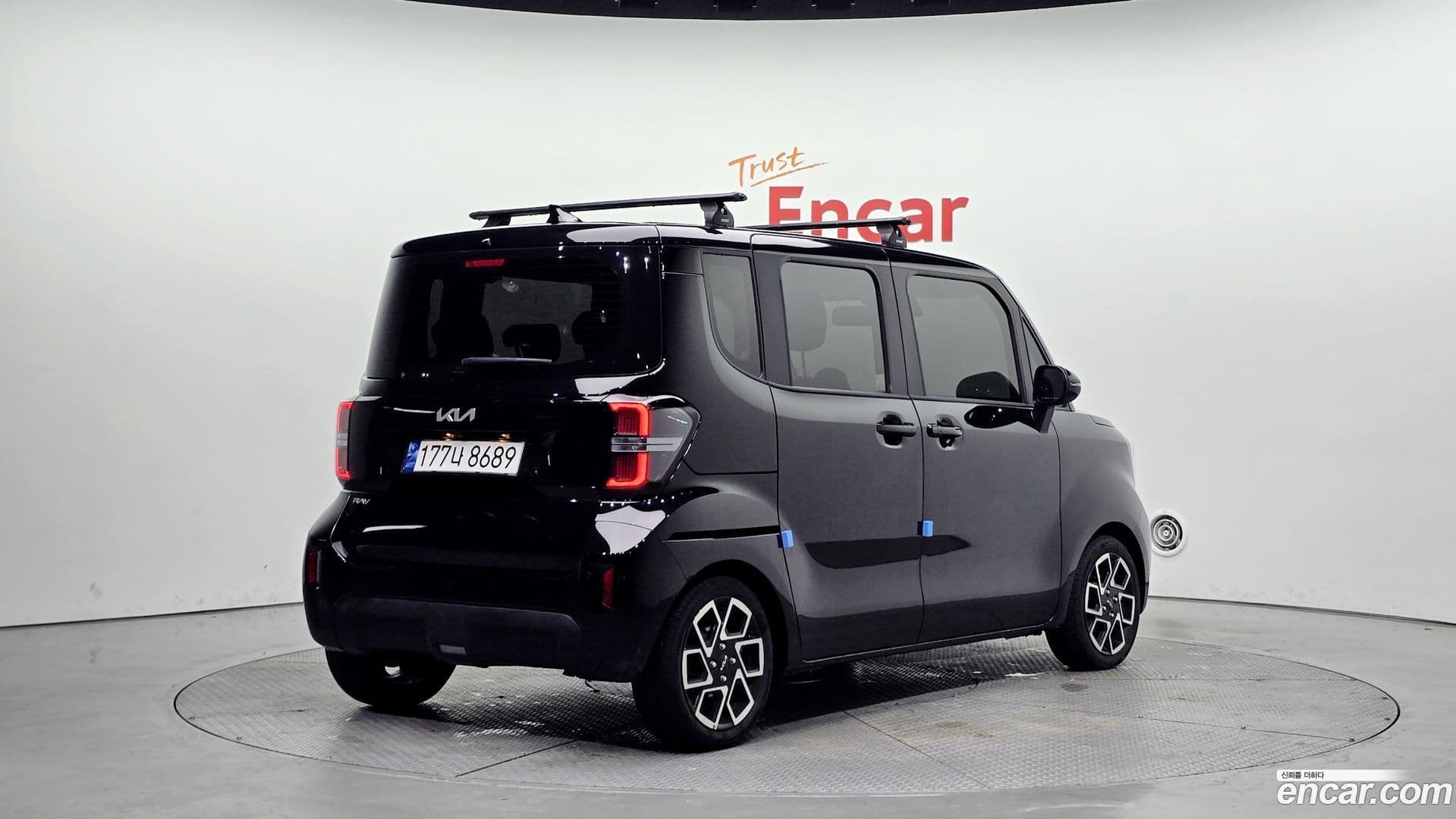 Main__Slider__Photo:RAY Kia 2023.4-1