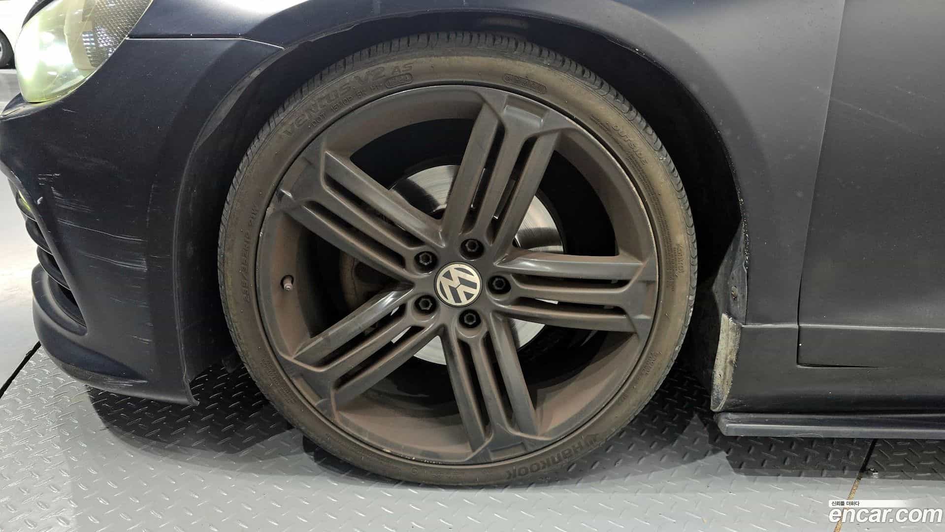 Scirocco Volkswagen 2012.5-OUTER-005