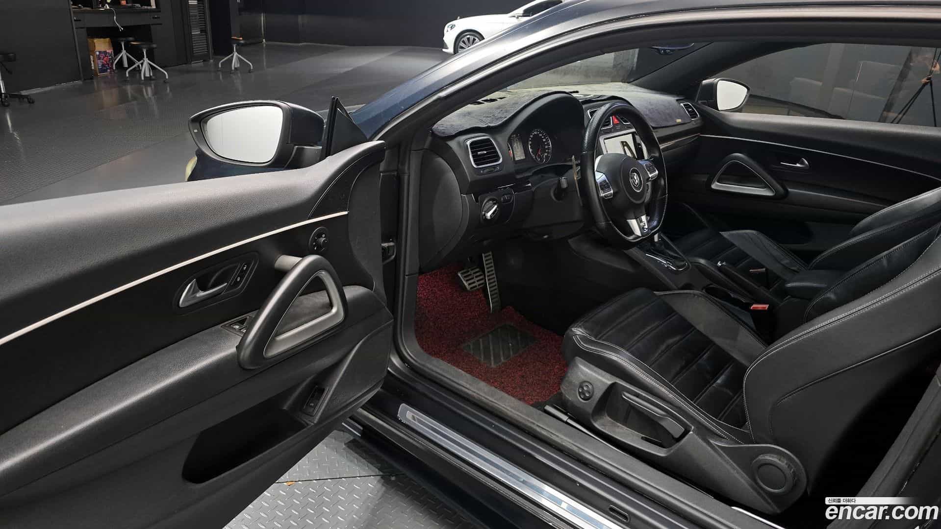 Scirocco Volkswagen 2012.5-OPTION-015