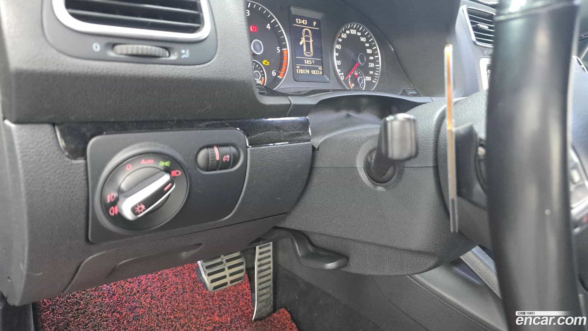 Scirocco Volkswagen 2012.5-OPTION-020