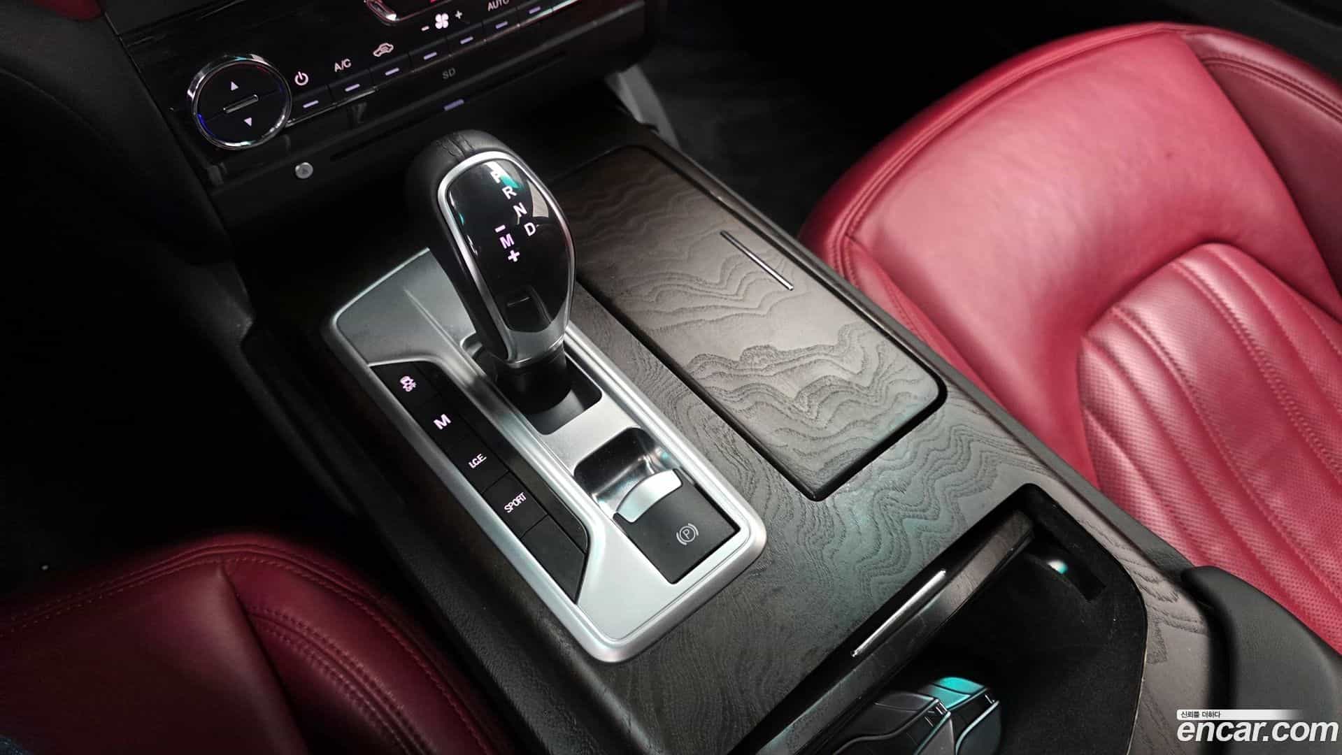 Ghibli Maserati 2014.4-INNER-009