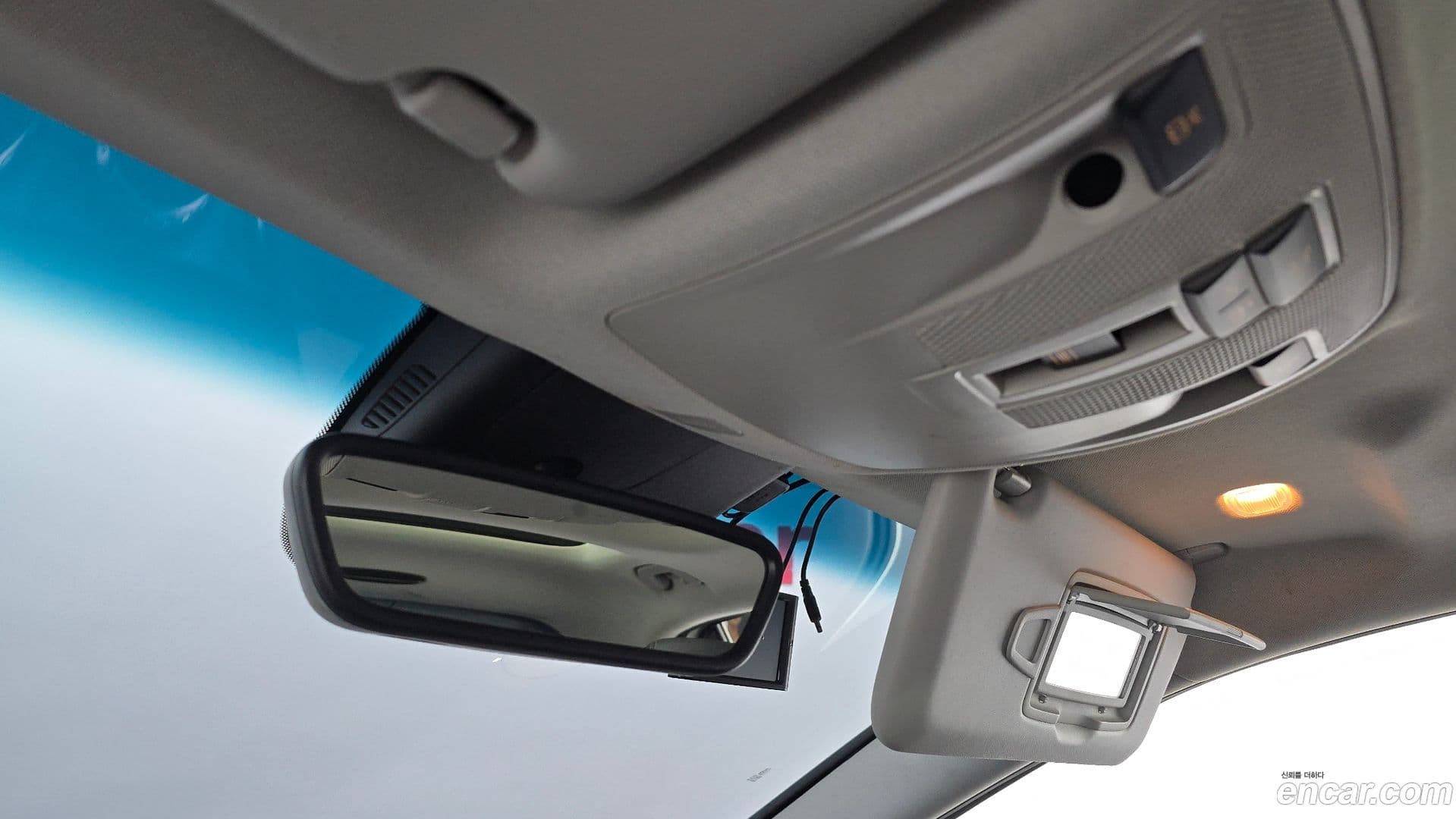 Main__Slider__Photo:GLA-Class Mercedes-Benz 2016.4-17