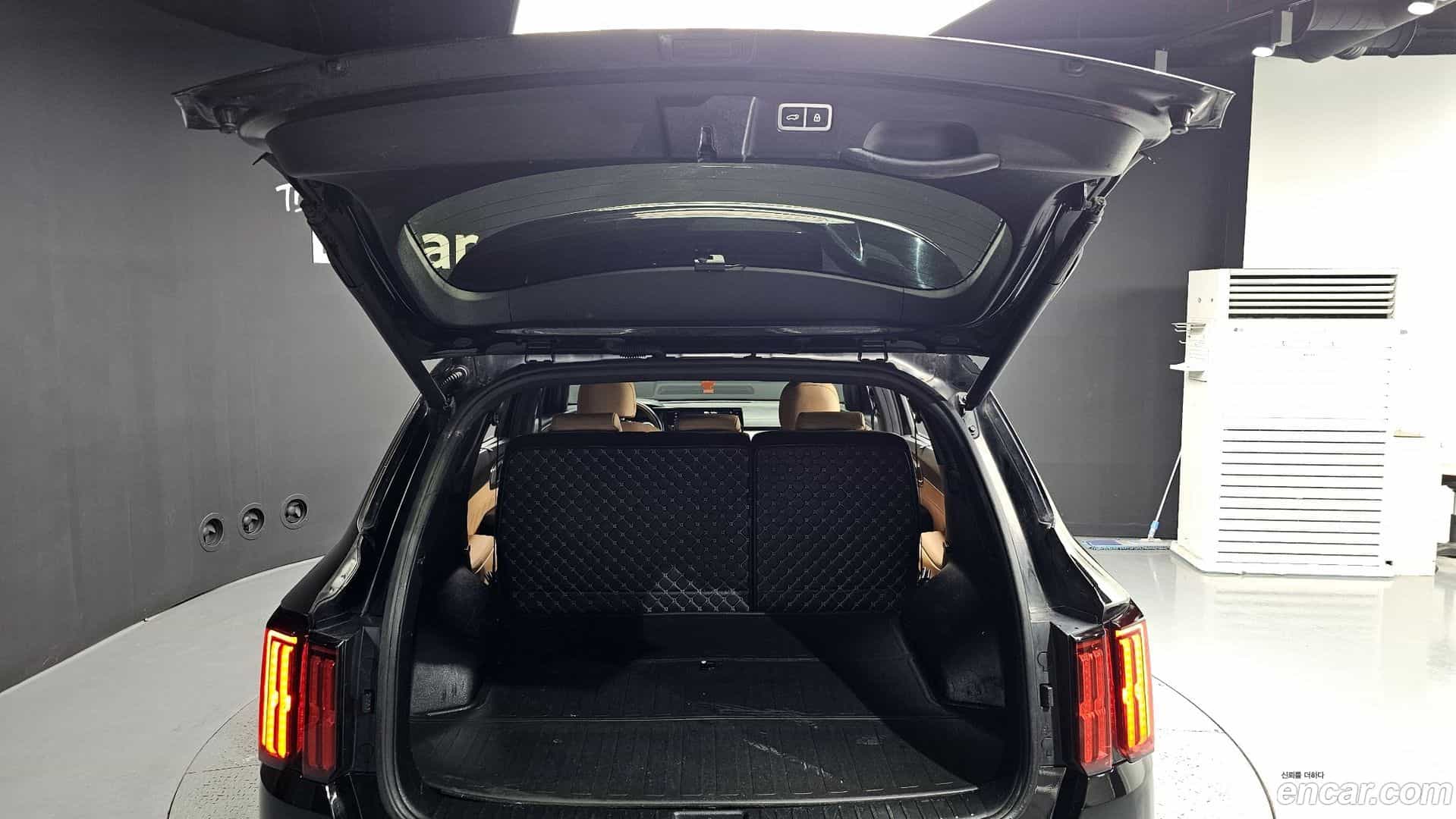 Sorento Kia 2021.6-OPTION-024