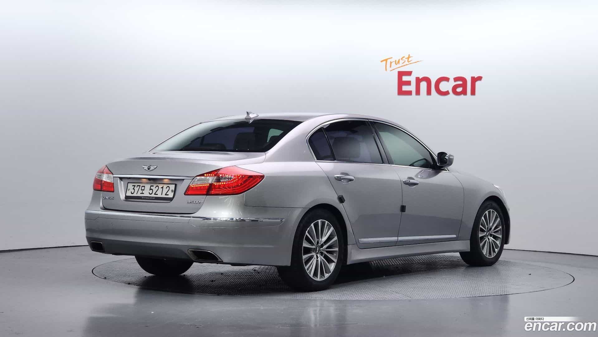 Genesis Hyundai 2013.4-OUTER-002