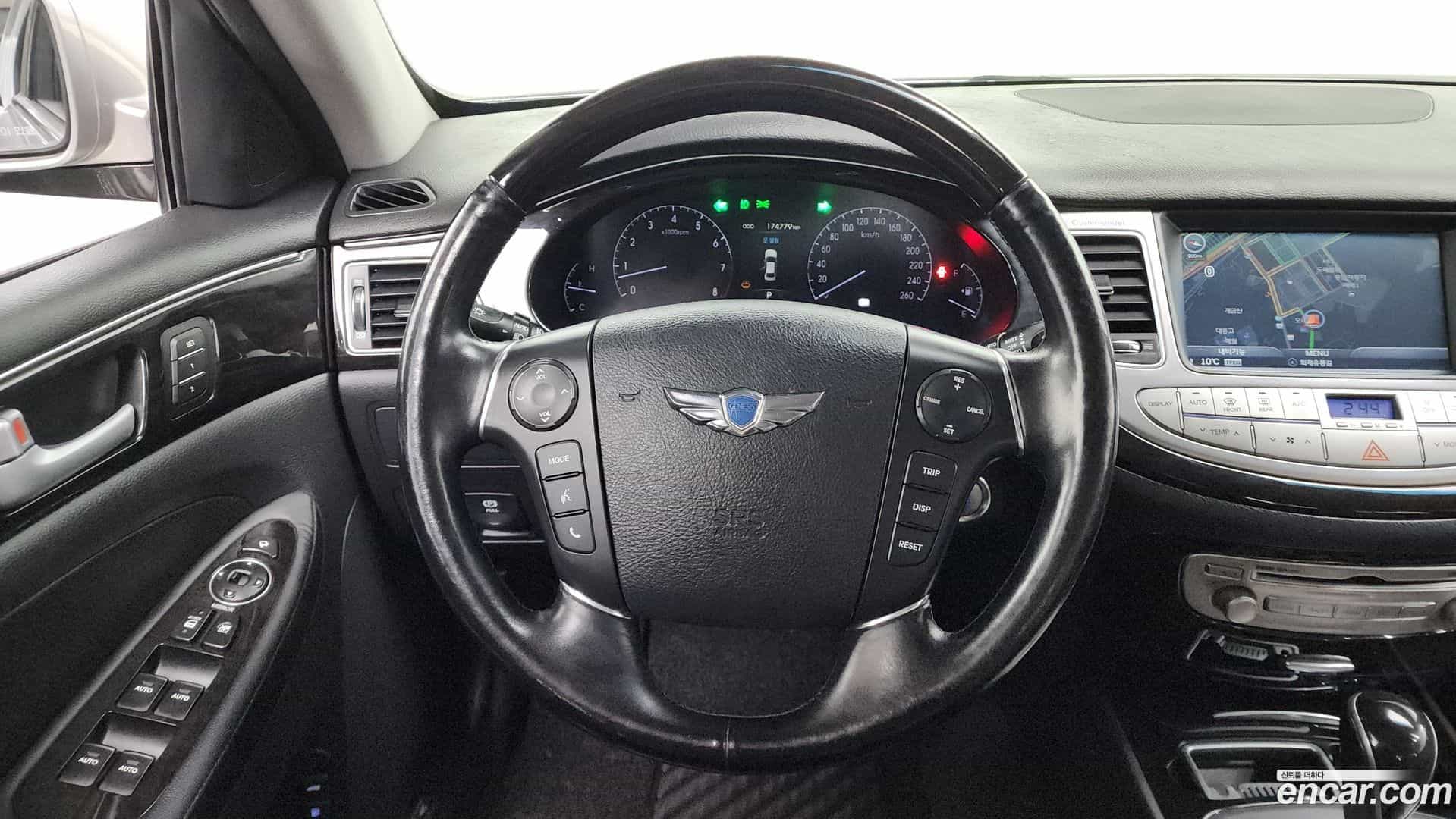 Genesis Hyundai 2013.4-OPTION-017