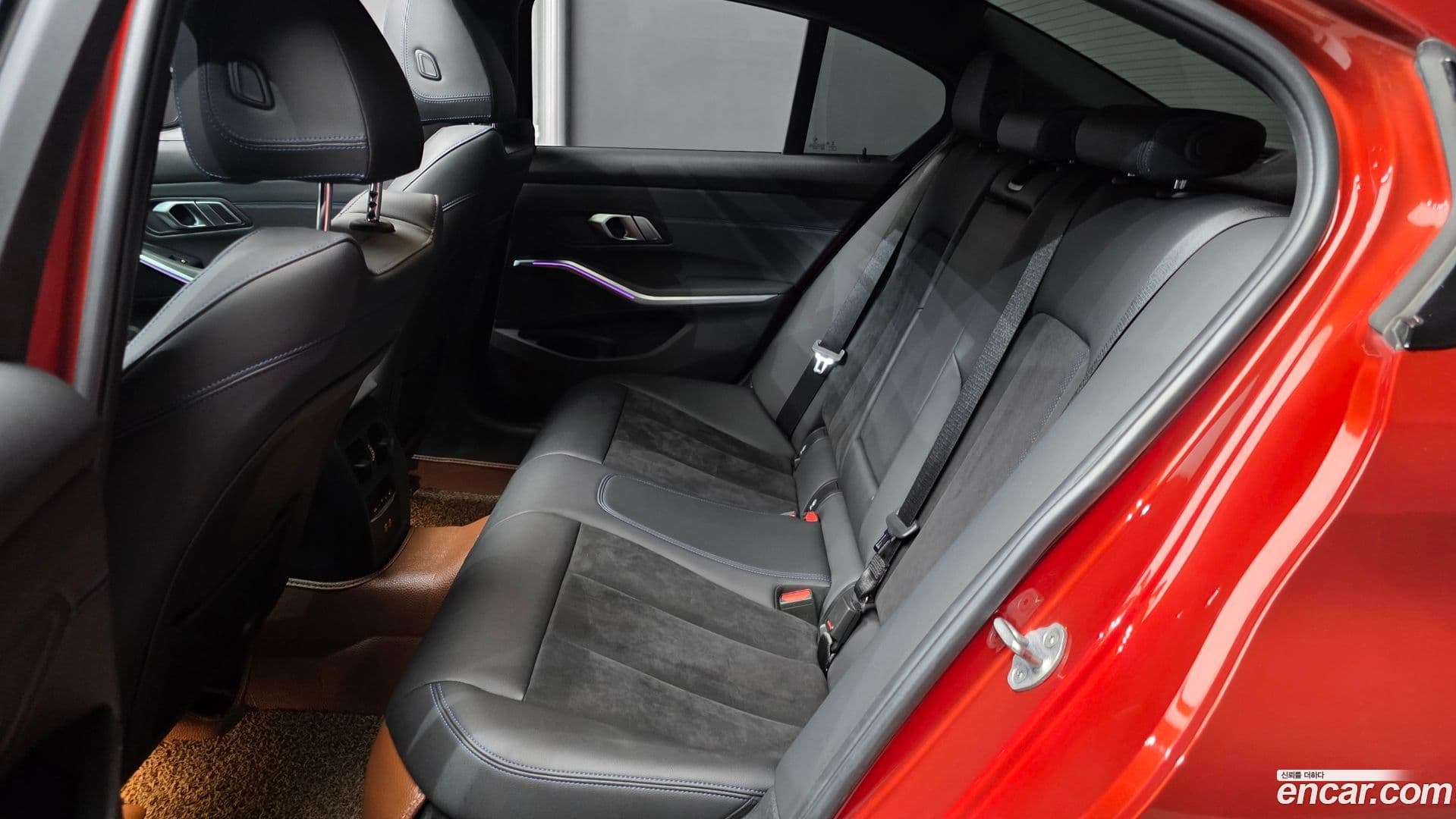 Main__Slider__Photo:3-Series BMW 2020.11-11