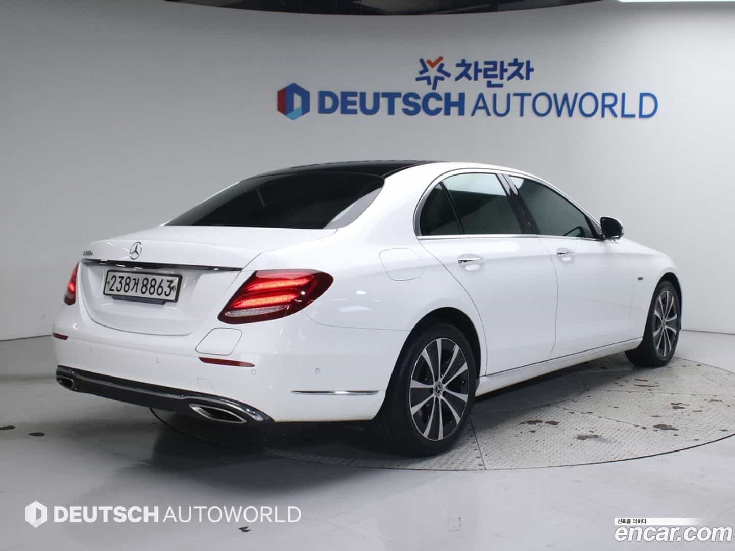 E-Class Mercedes-Benz 2019.11-OUTER-002