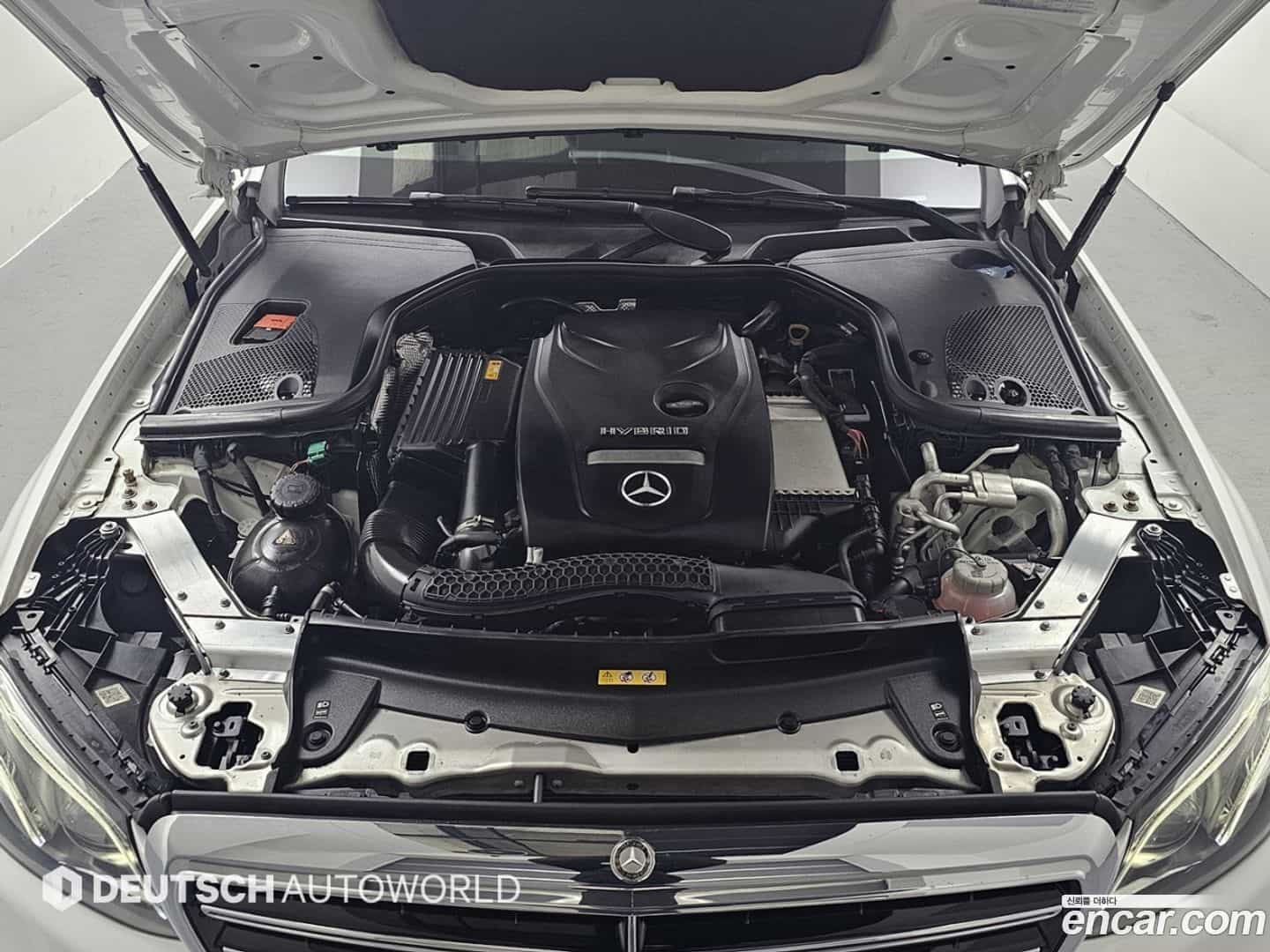 E-Class Mercedes-Benz 2019.11-INNER-006