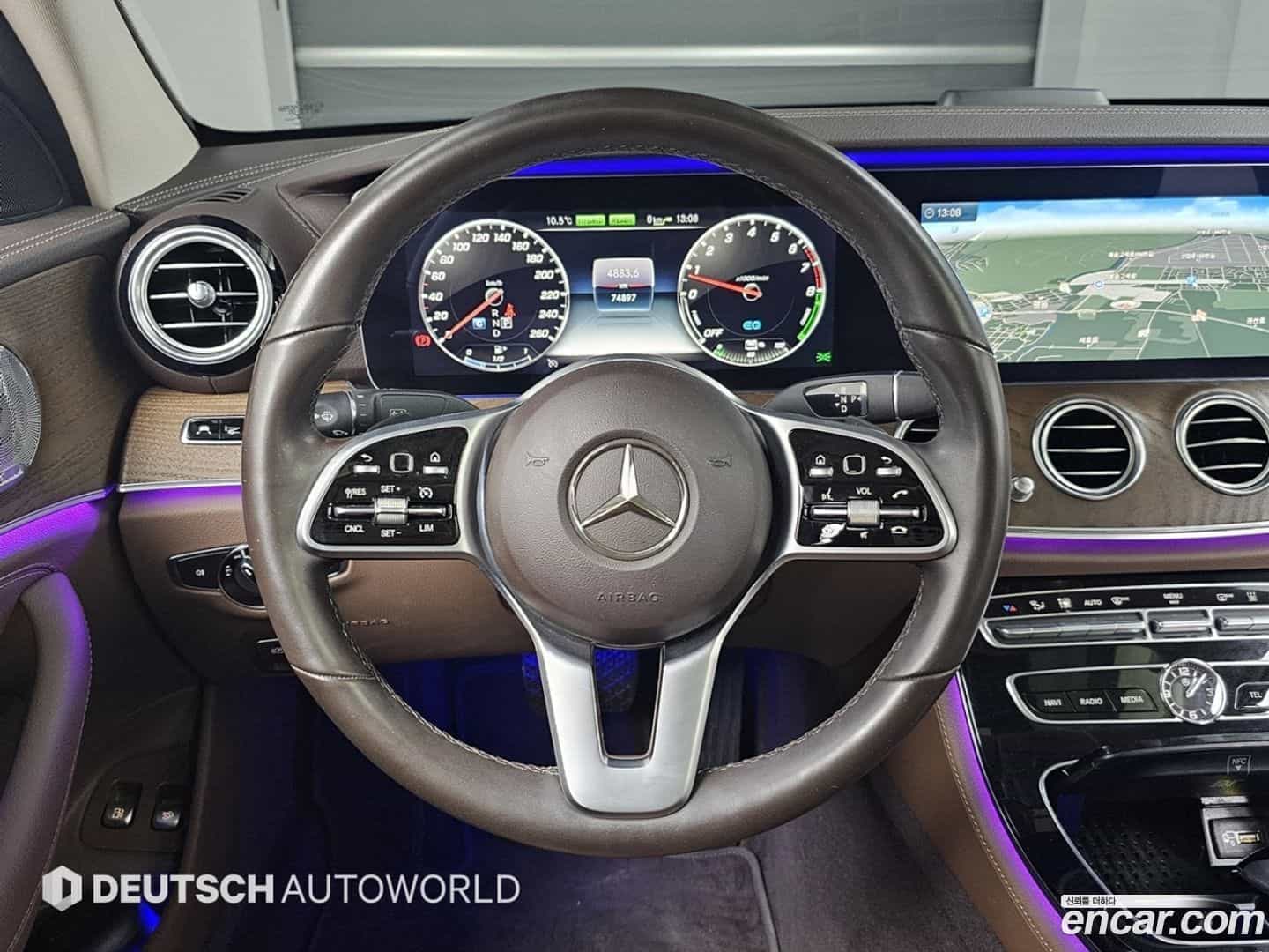 E-Class Mercedes-Benz 2019.11-OPTION-017