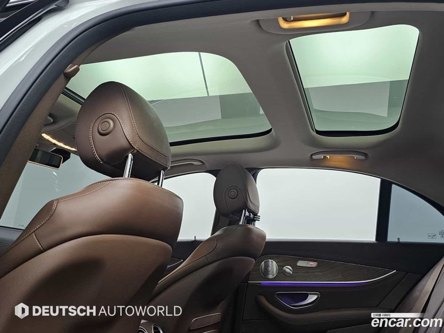 E-Class Mercedes-Benz 2019.11-OPTION-023