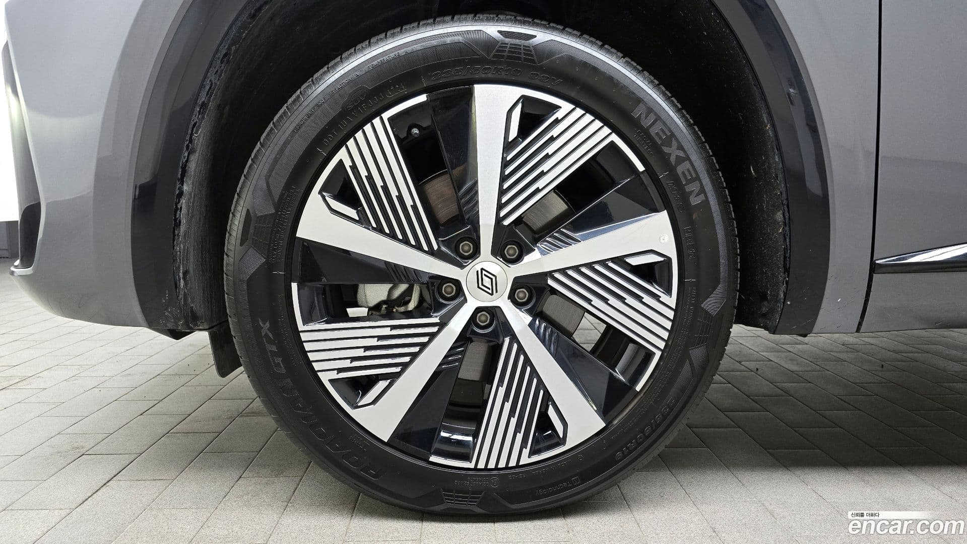 Main__Slider__Photo:Grand Koleos Renault Korea 2025.0-4