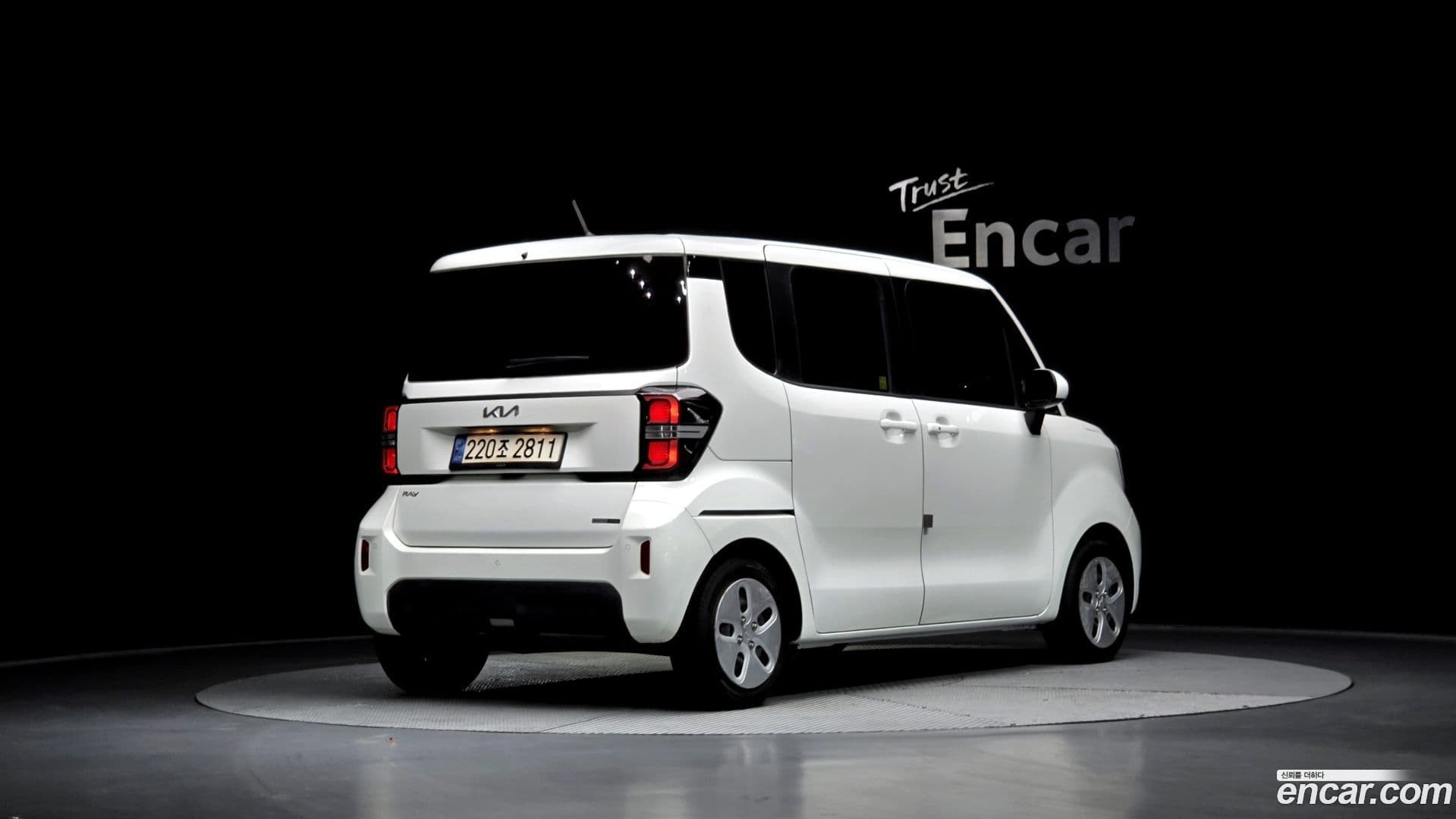 Main__Slider__Photo:RAY Kia 2022.10-1