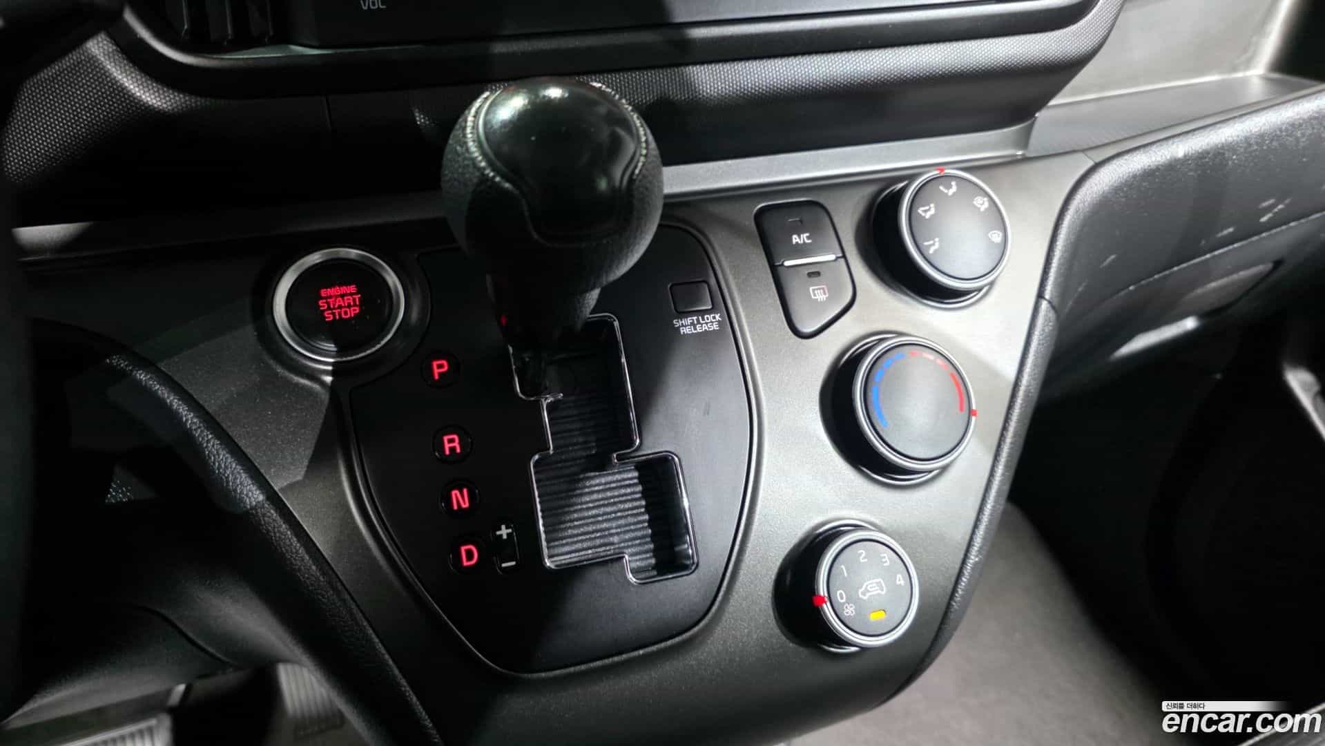 RAY Kia 2022.10-INNER-009