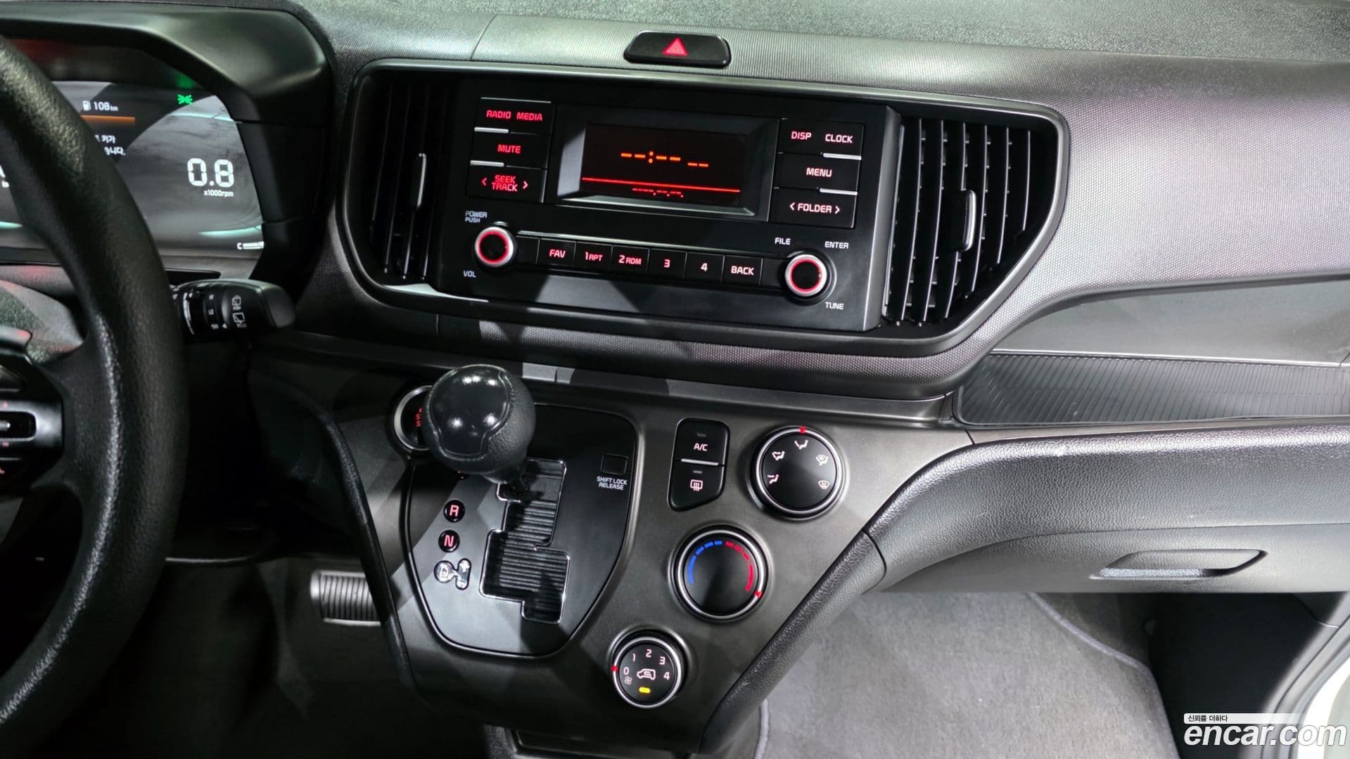 Main__Slider__Photo:RAY Kia 2022.10-13