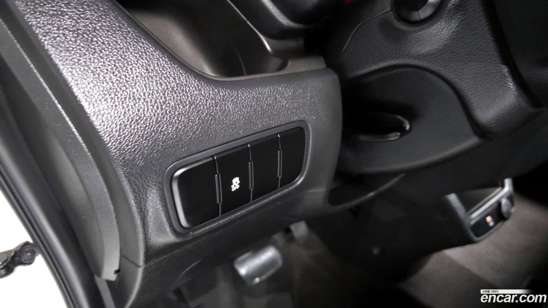 Main__Slider__Photo:RAY Kia 2022.10-15