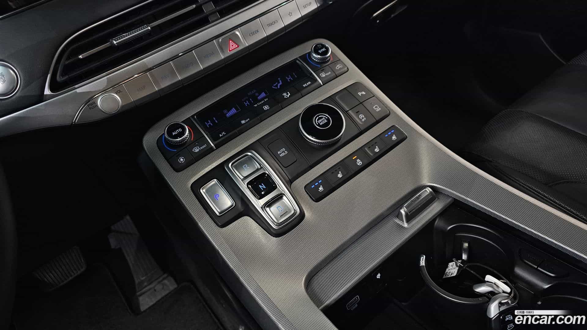 Palisade Hyundai 2022.2-INNER-009