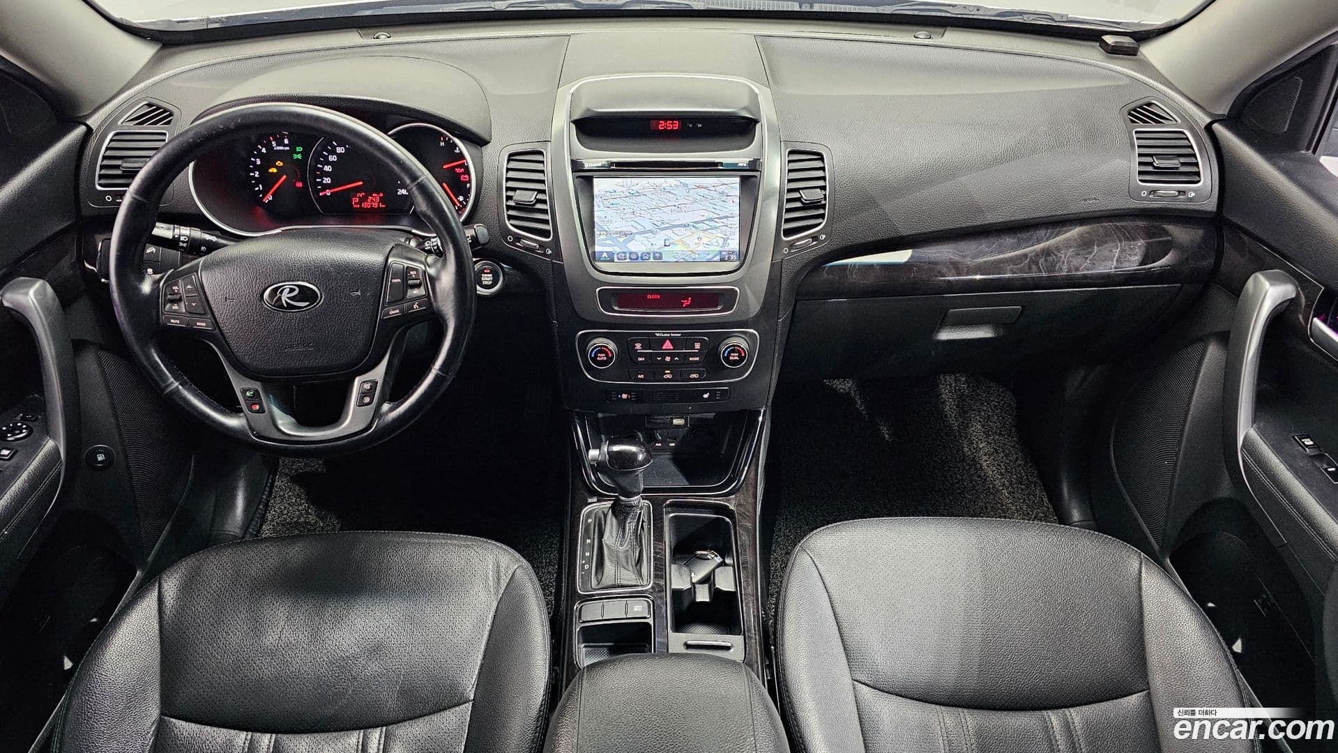 Main__Slider__Photo:Sorento Kia 2012.9-6