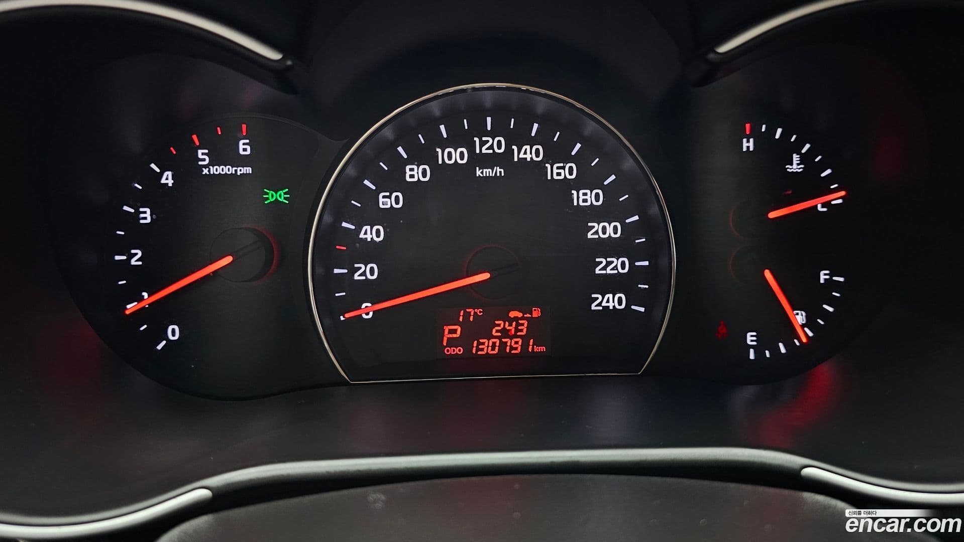 Main__Slider__Photo:Sorento Kia 2012.9-7