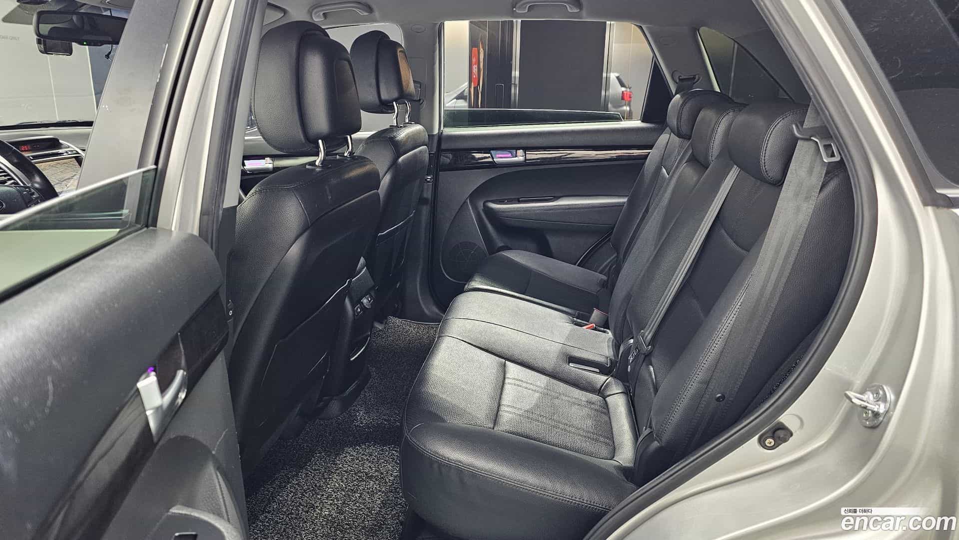 Sorento Kia 2012.9-OPTION-016