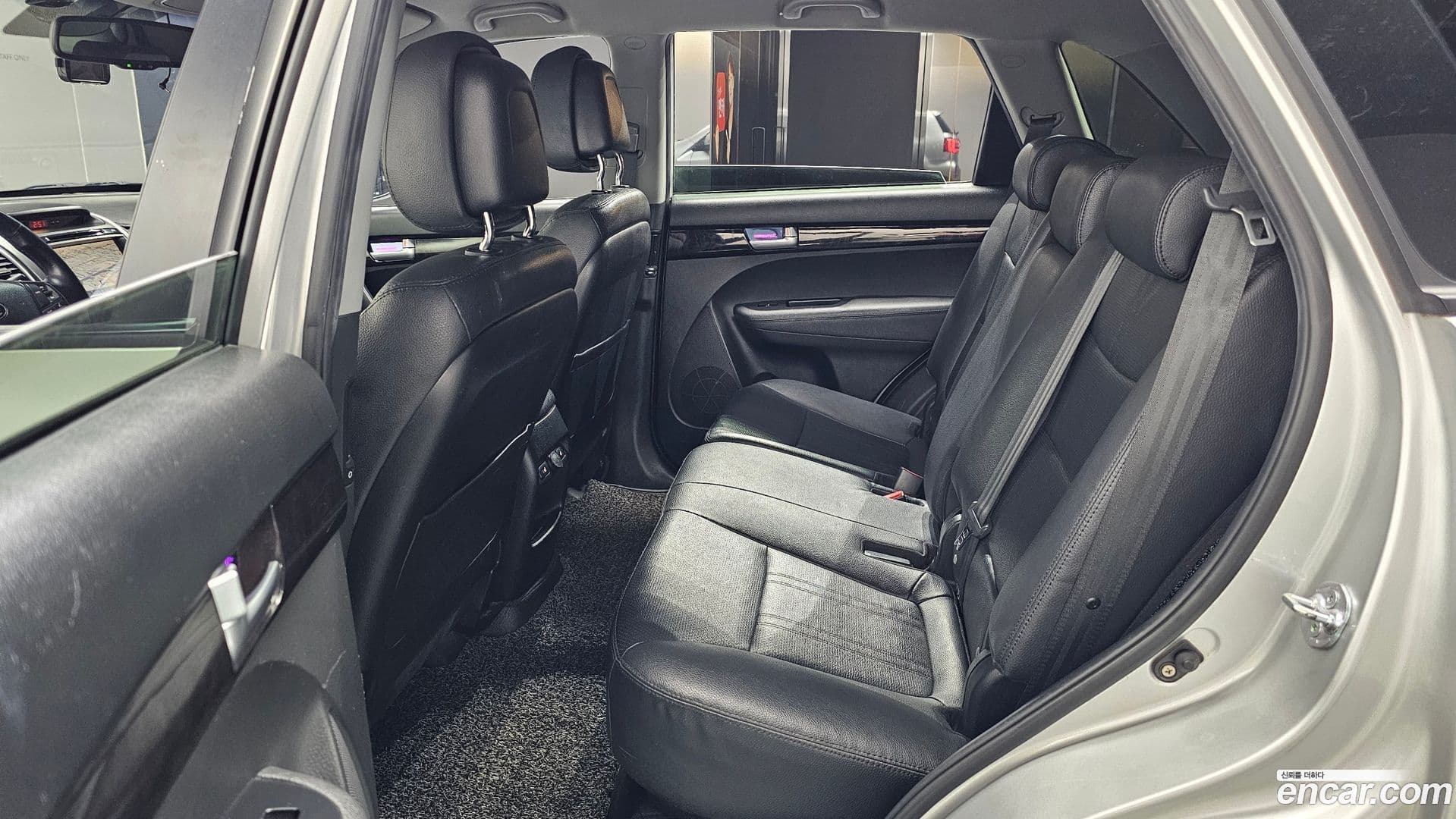 Main__Slider__Photo:Sorento Kia 2012.9-11