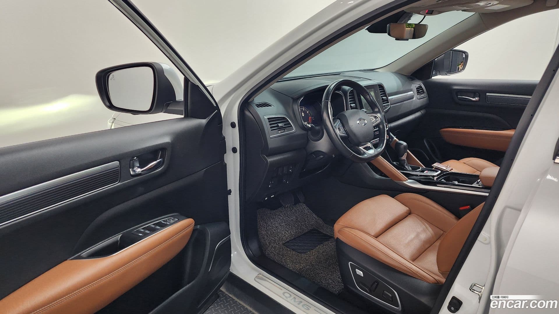 Main__Slider__Photo:QM6 Renault Korea 2020.11-9