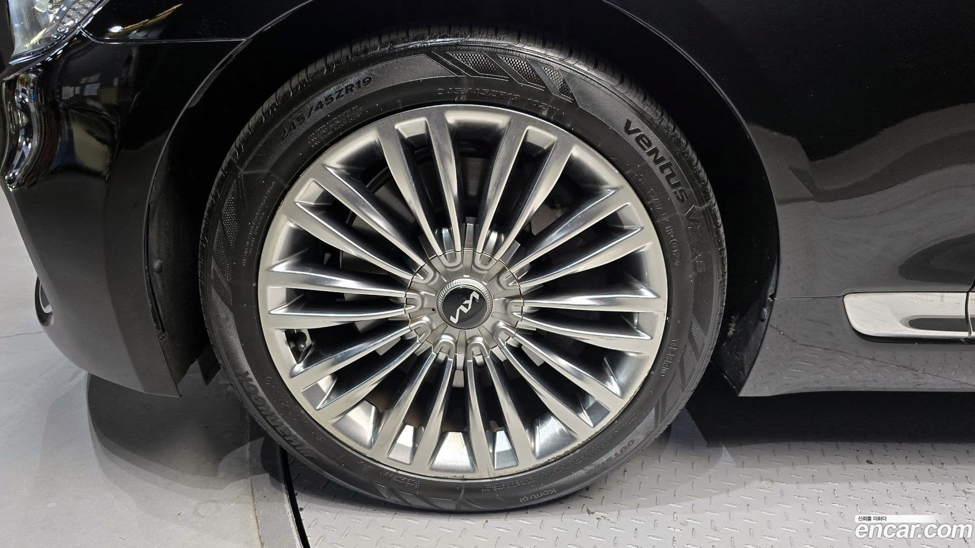 Main__Slider__Photo:K9 Kia 2020.4-4