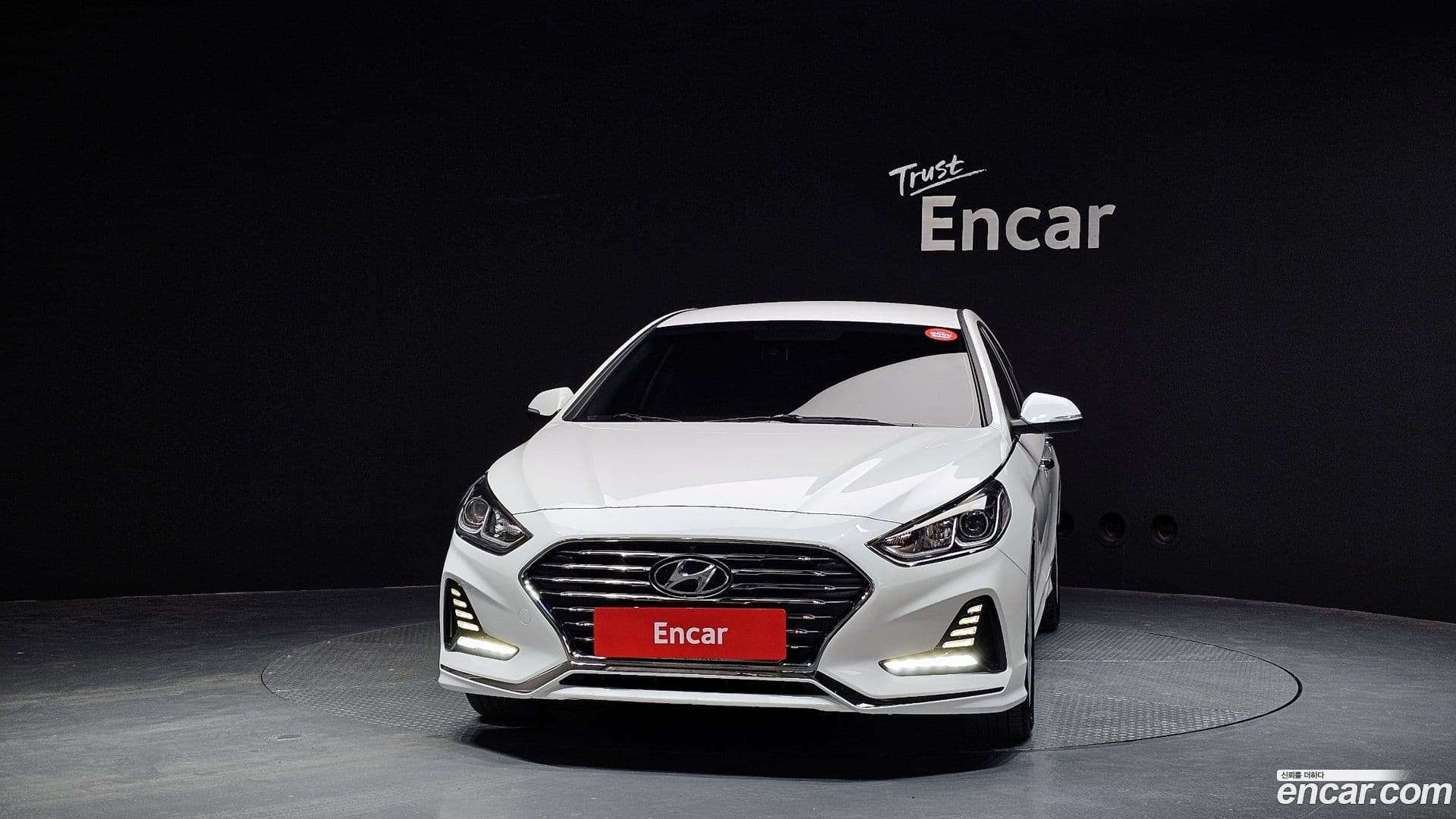 Main__Slider__Photo:Sonata Hyundai 2017.2-2