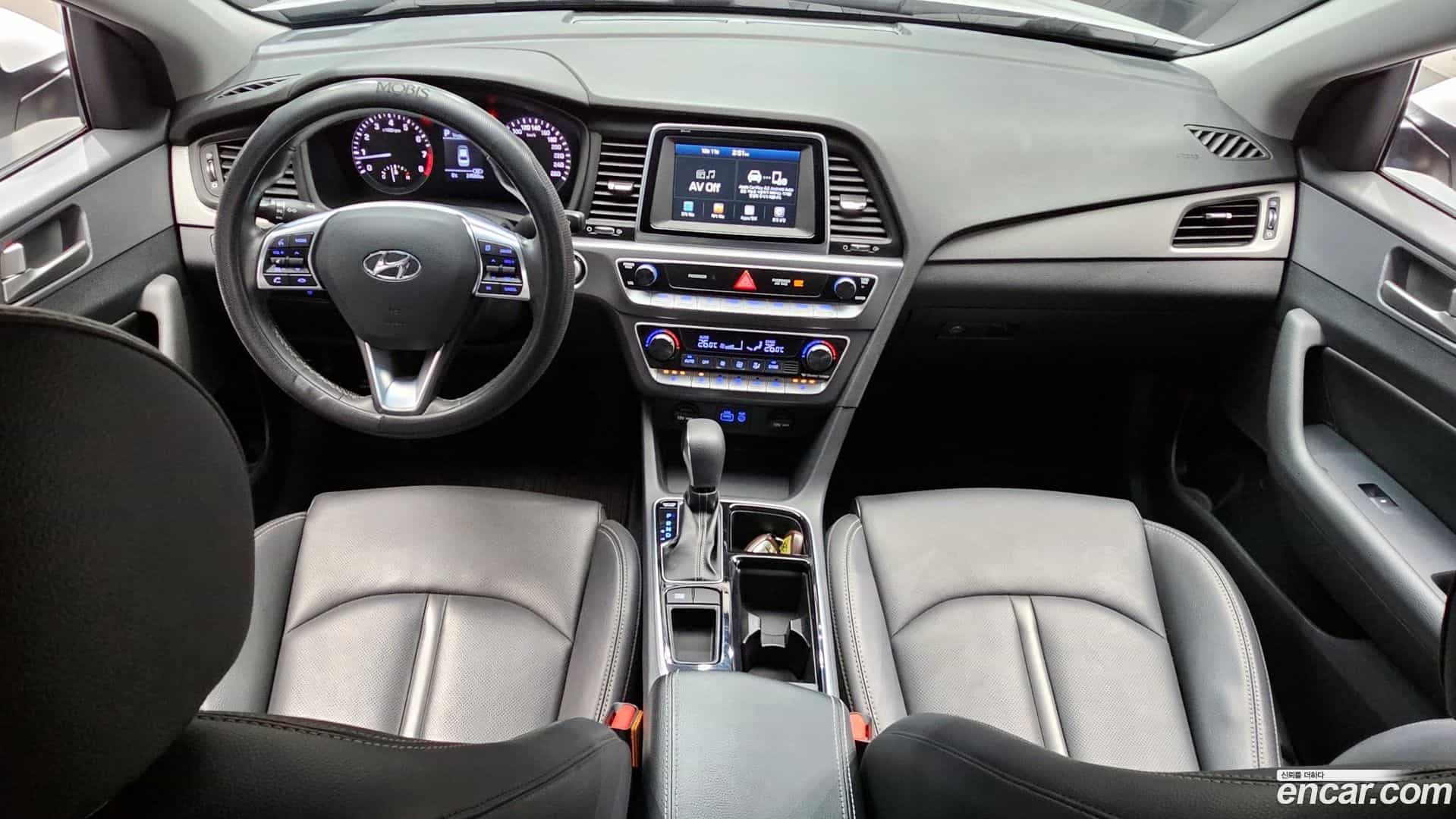 Sonata Hyundai 2017.2-INNER-007