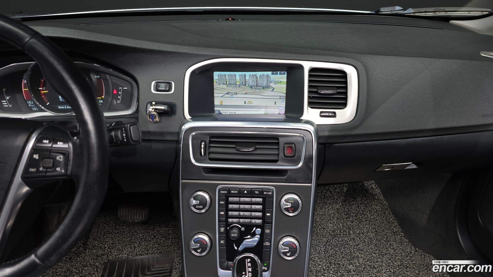 Main__Slider__Photo:S60 Volvo 2015.3-14