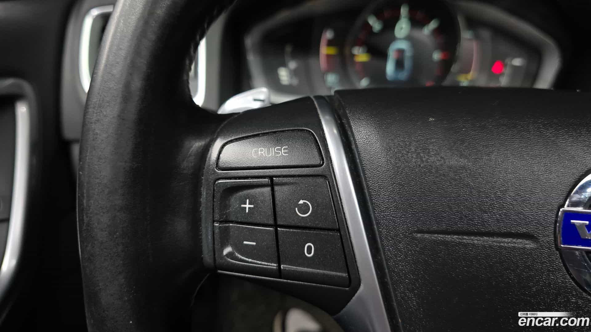 S60 Volvo 2015.3-OPTION-022