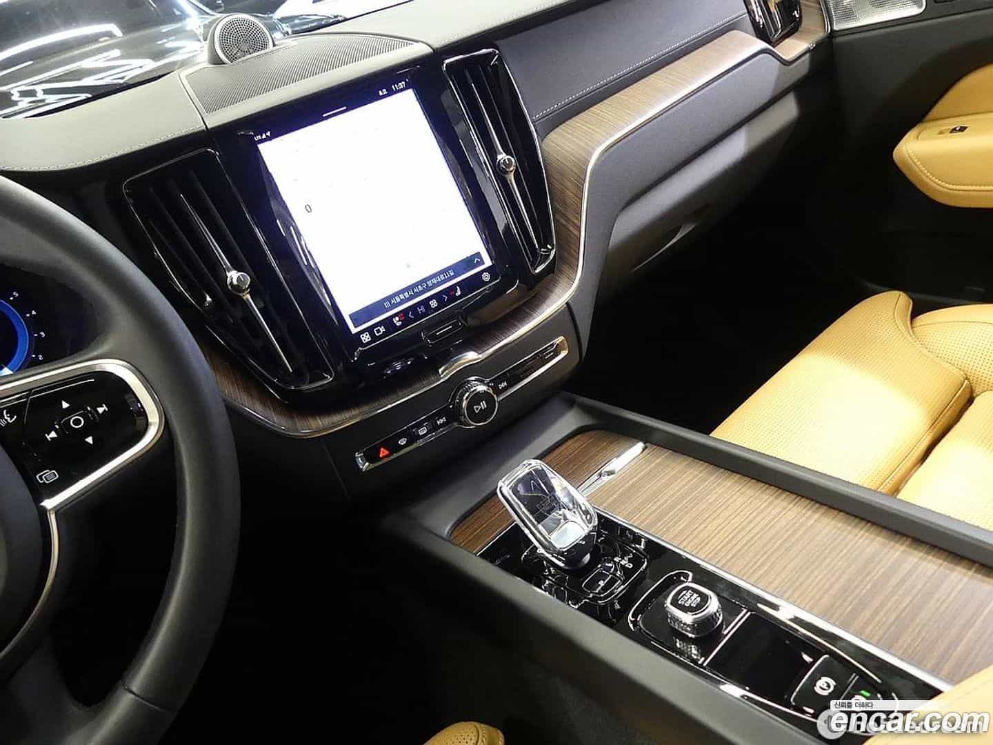 XC60 Volvo 2022.9-OPTION-022